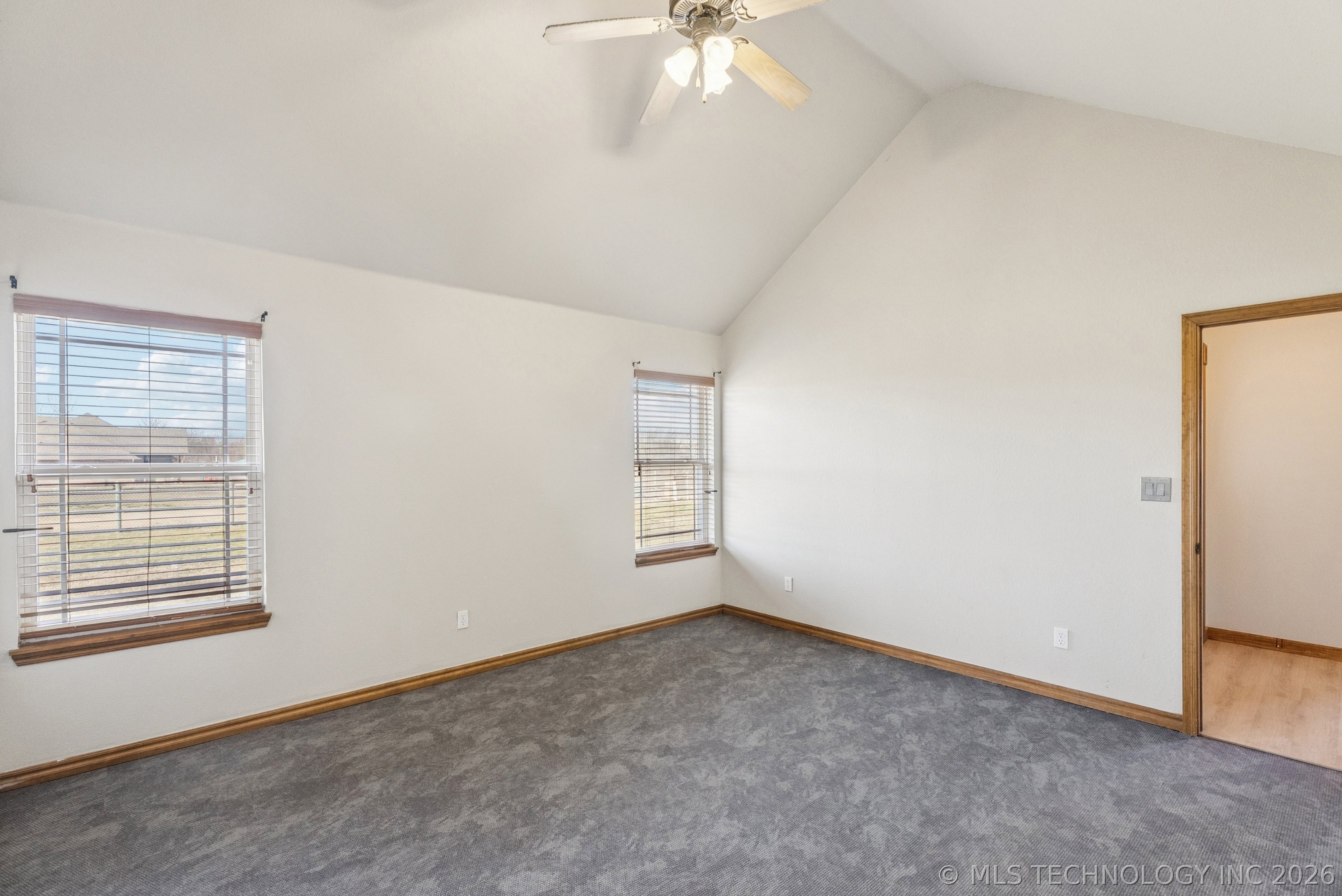 12914 N 39th East Place Property Photo 13