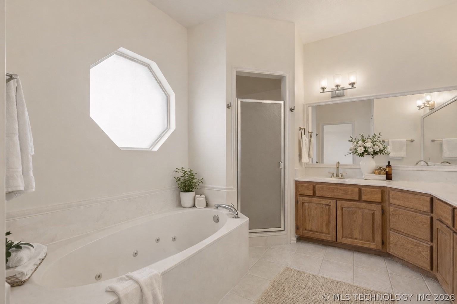 7916 N 125th East Avenue Property Photo 5