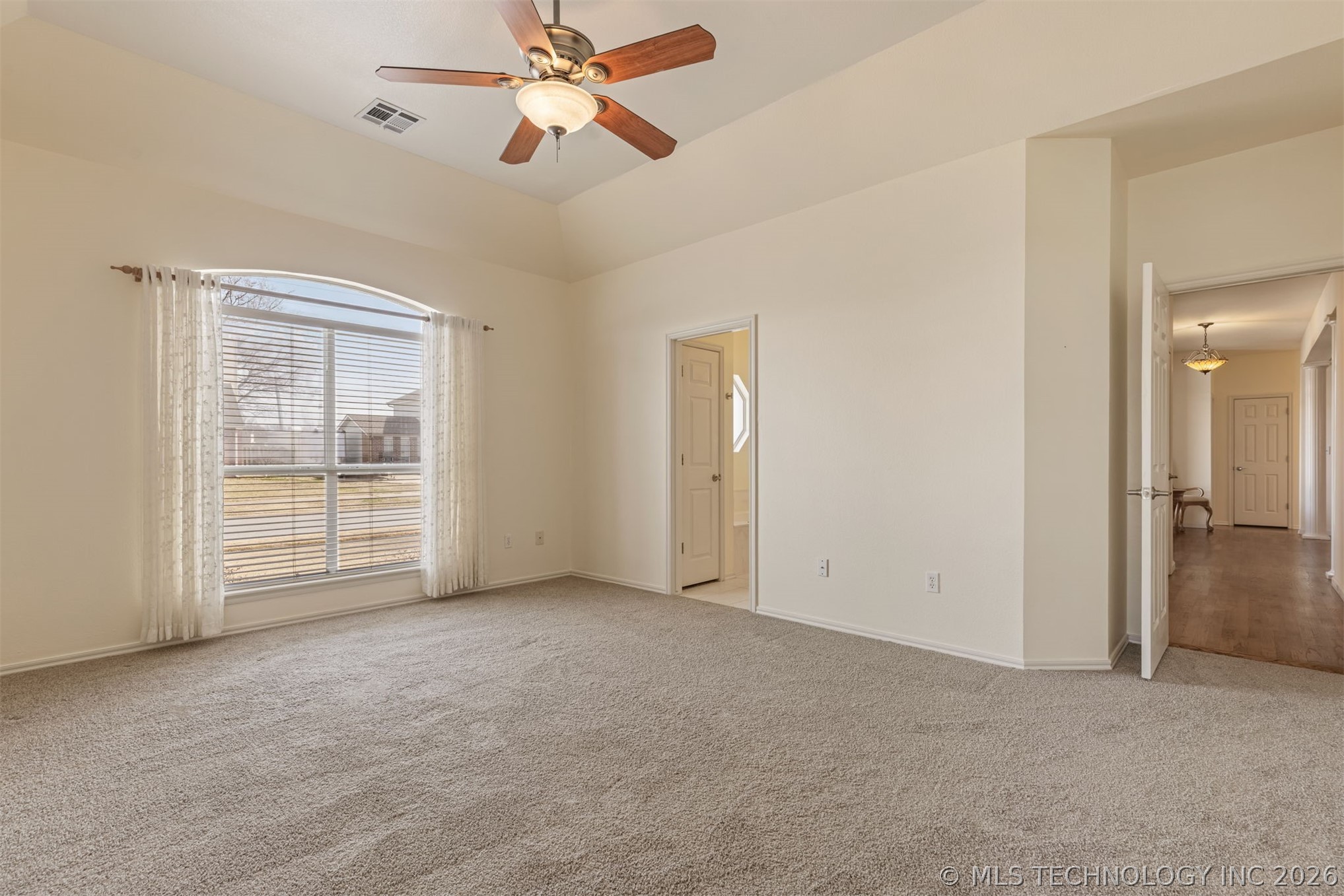 7916 N 125th East Avenue Property Photo 21