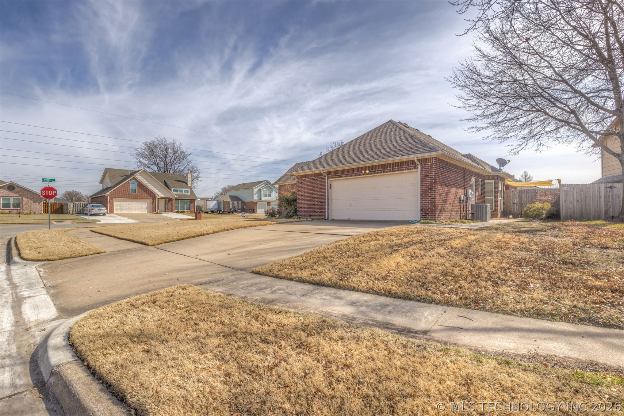7916 N 125th East Avenue Property Photo 45