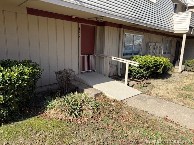 6618 S Zunis Avenue 210 Property Photo 1