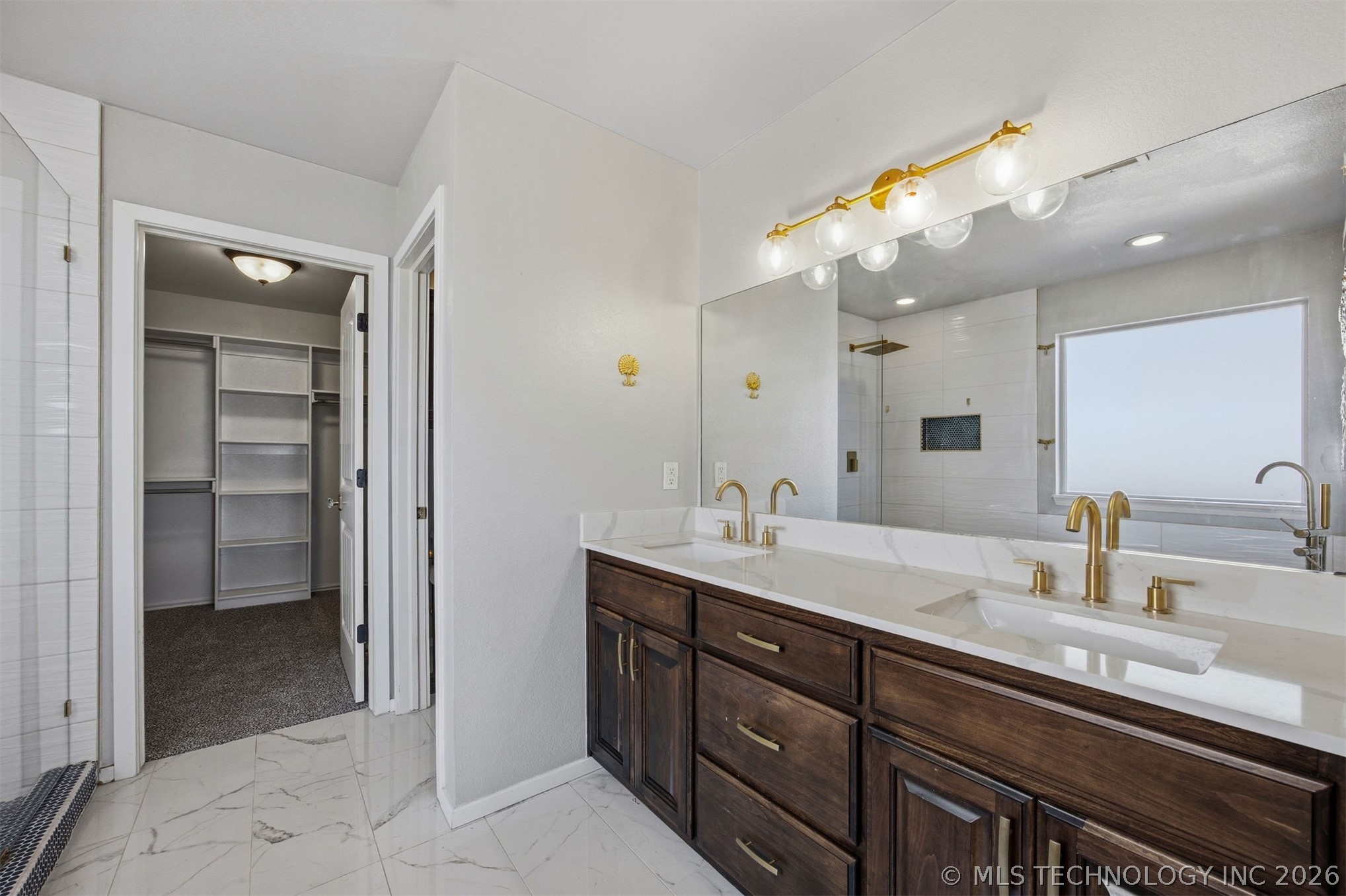 4708 N Narcissus Avenue Property Photo 24