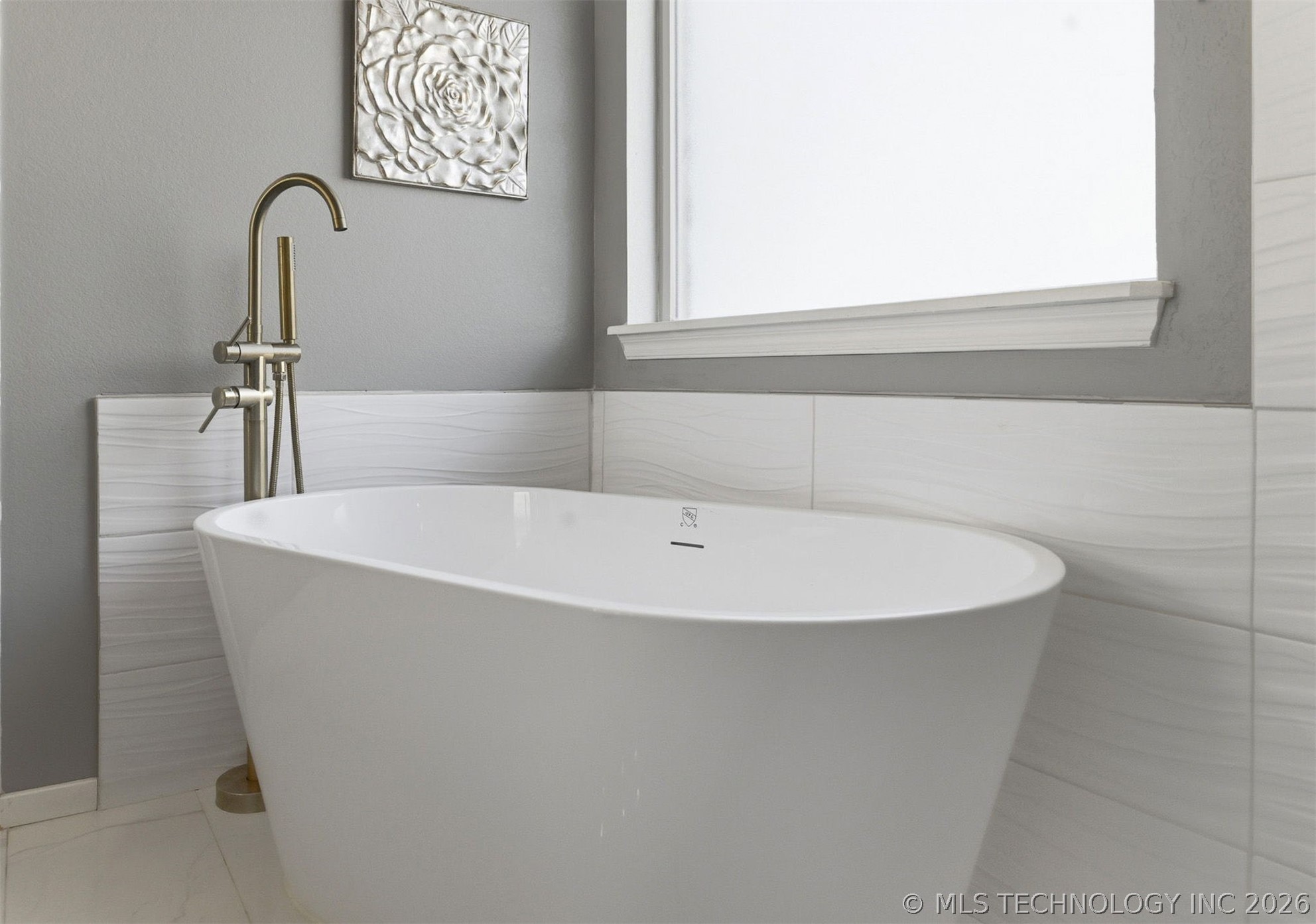 4708 N Narcissus Avenue Property Photo 27