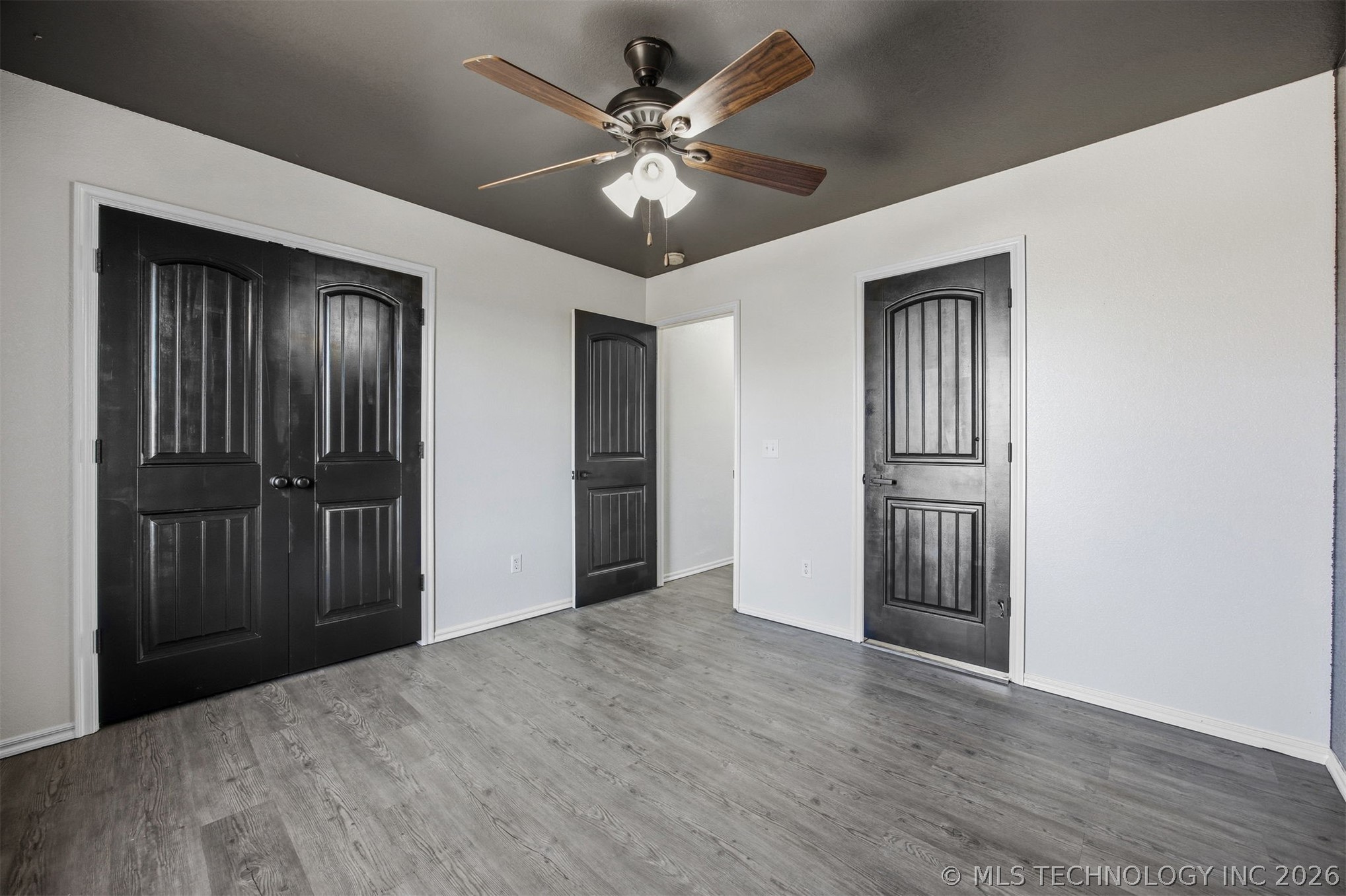 4708 N Narcissus Avenue Property Photo 43