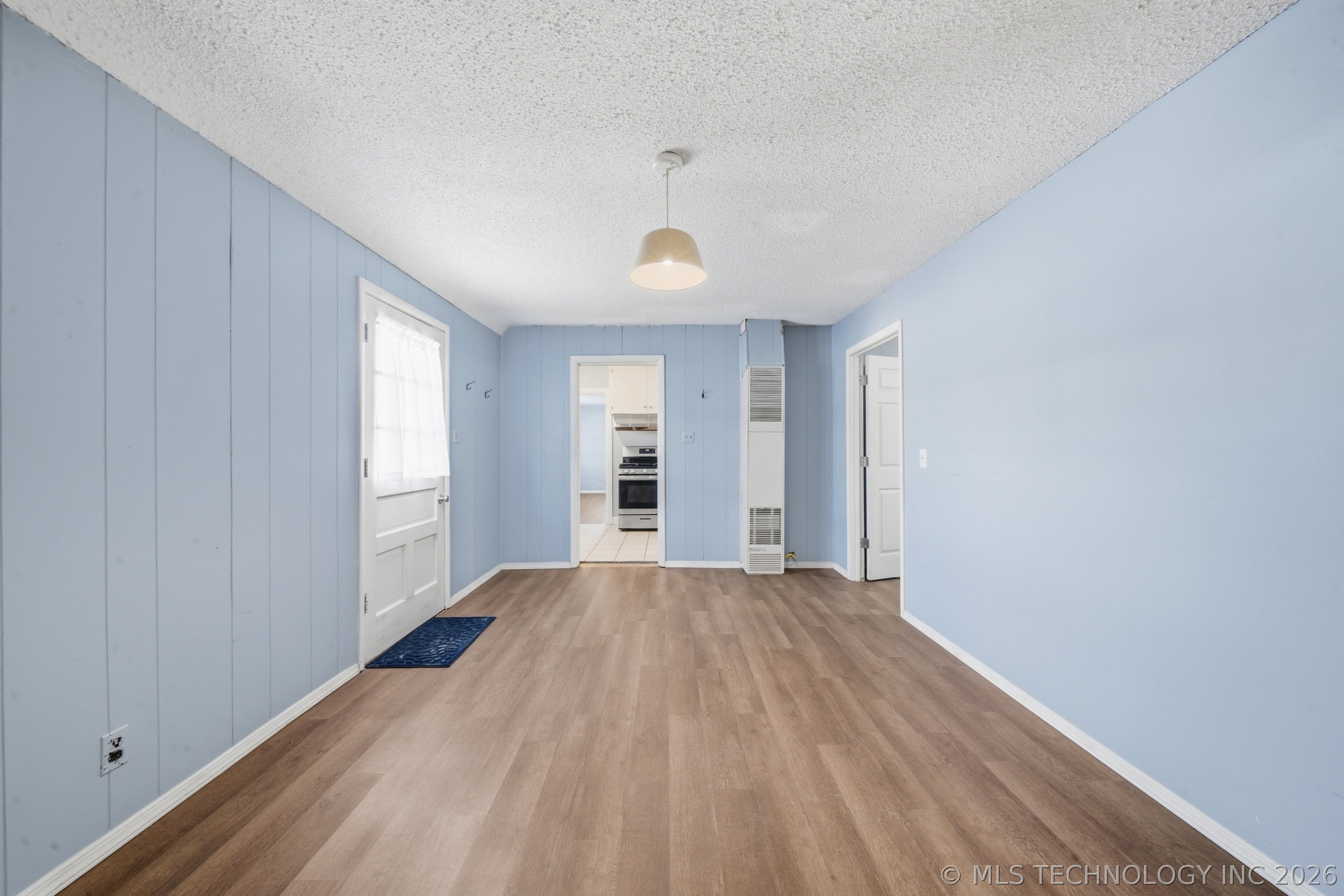 1633 S Maple Avenue Property Photo 16