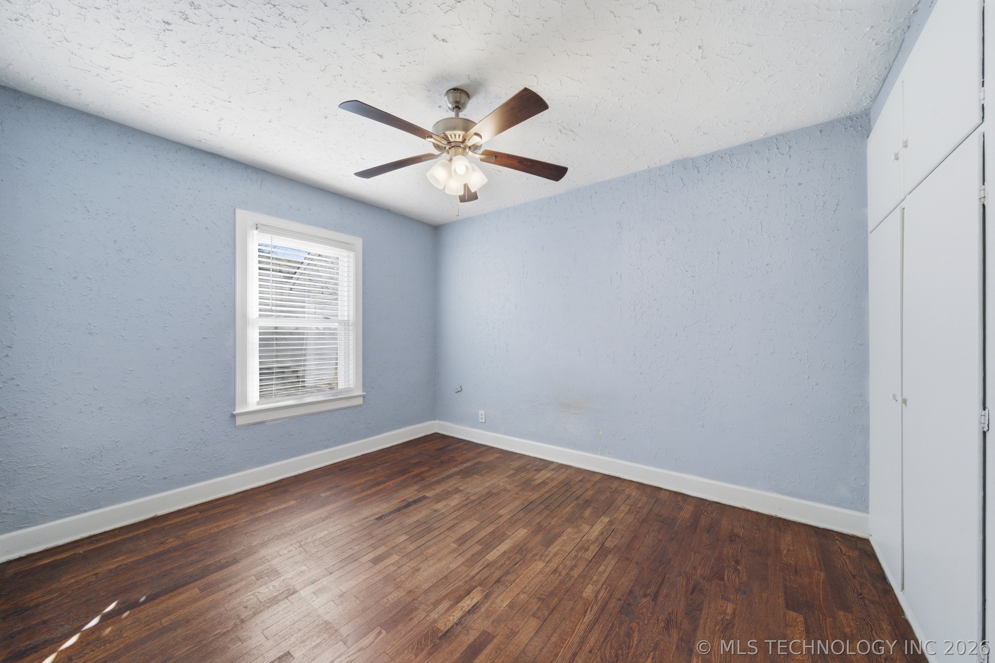1633 S Maple Avenue Property Photo 21