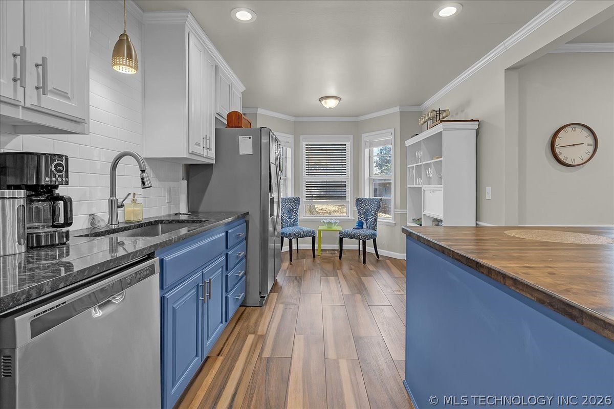 6751 S 71st East Avenue Property Photo 23