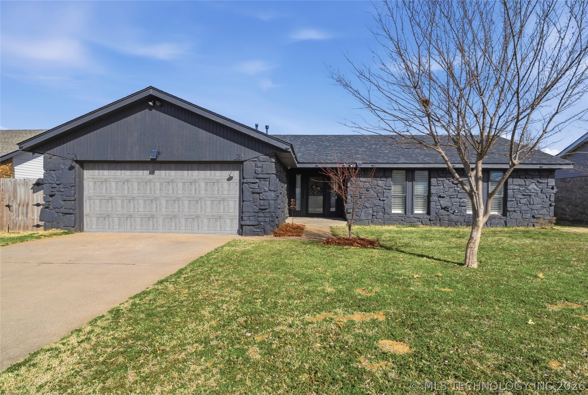 411 Overholt Drive Property Photo 2