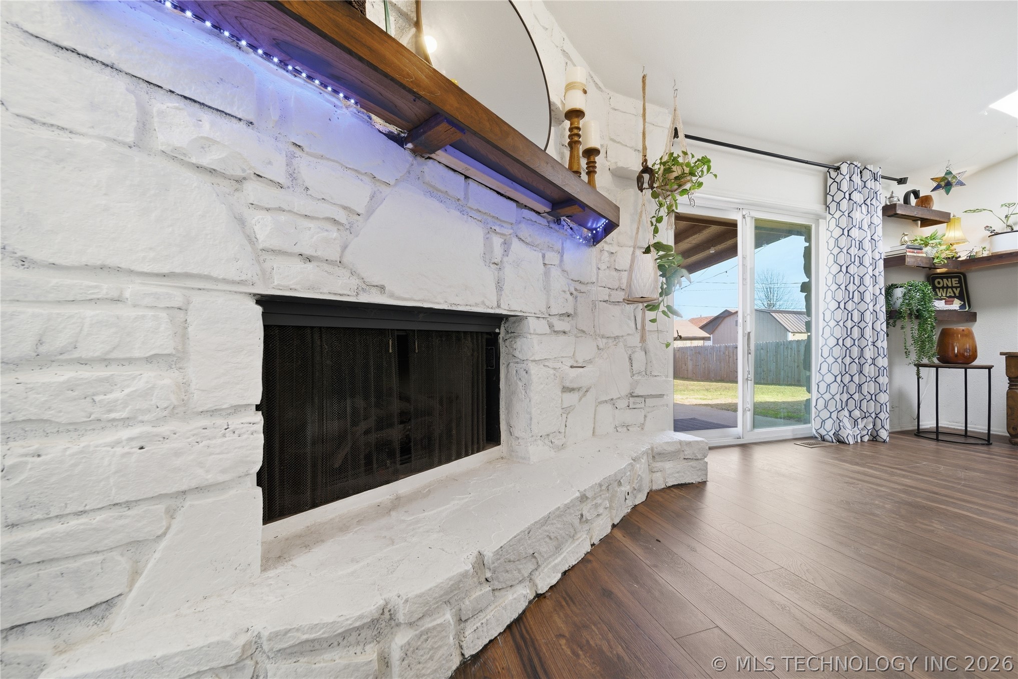 411 Overholt Drive Property Photo 12