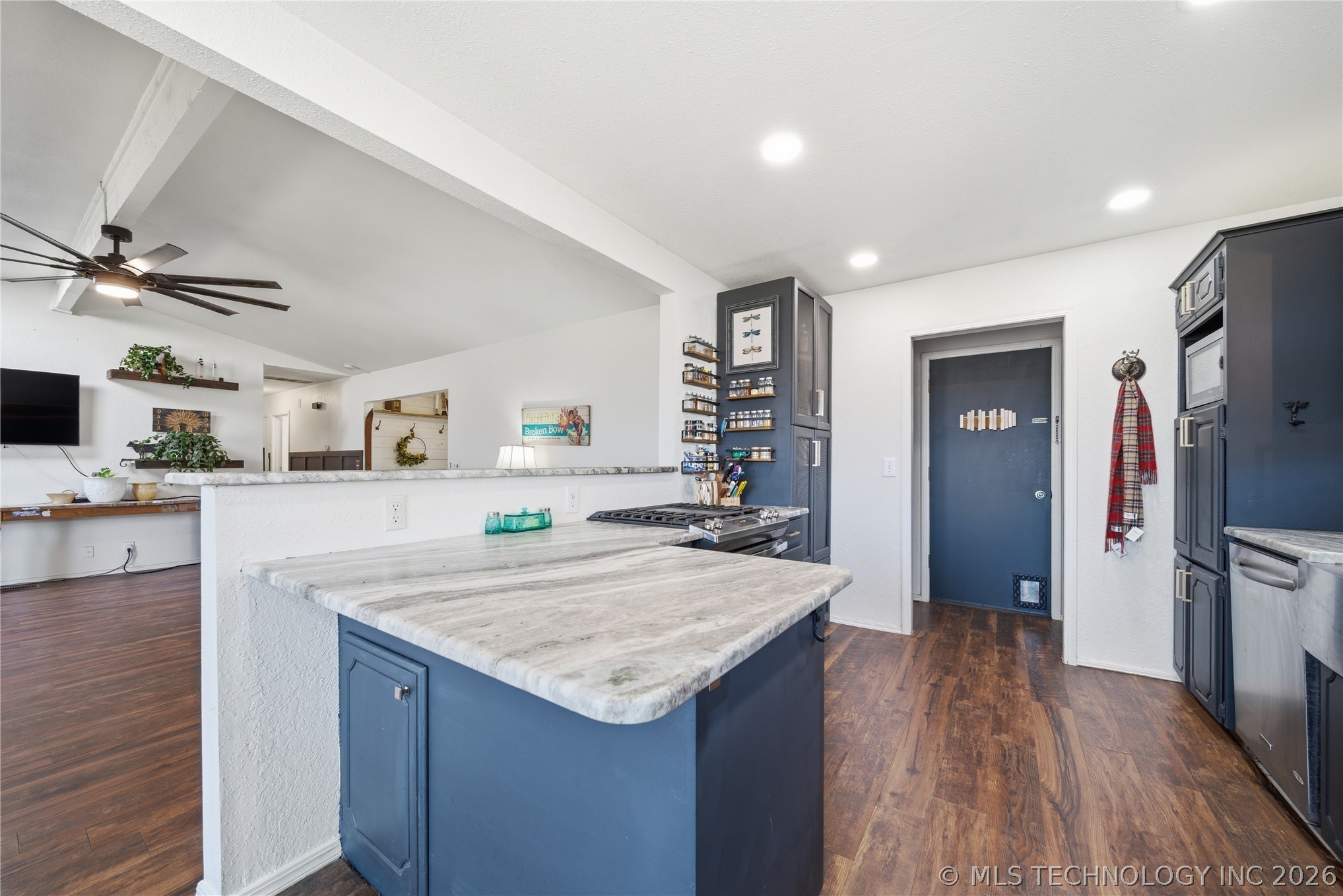 411 Overholt Drive Property Photo 15