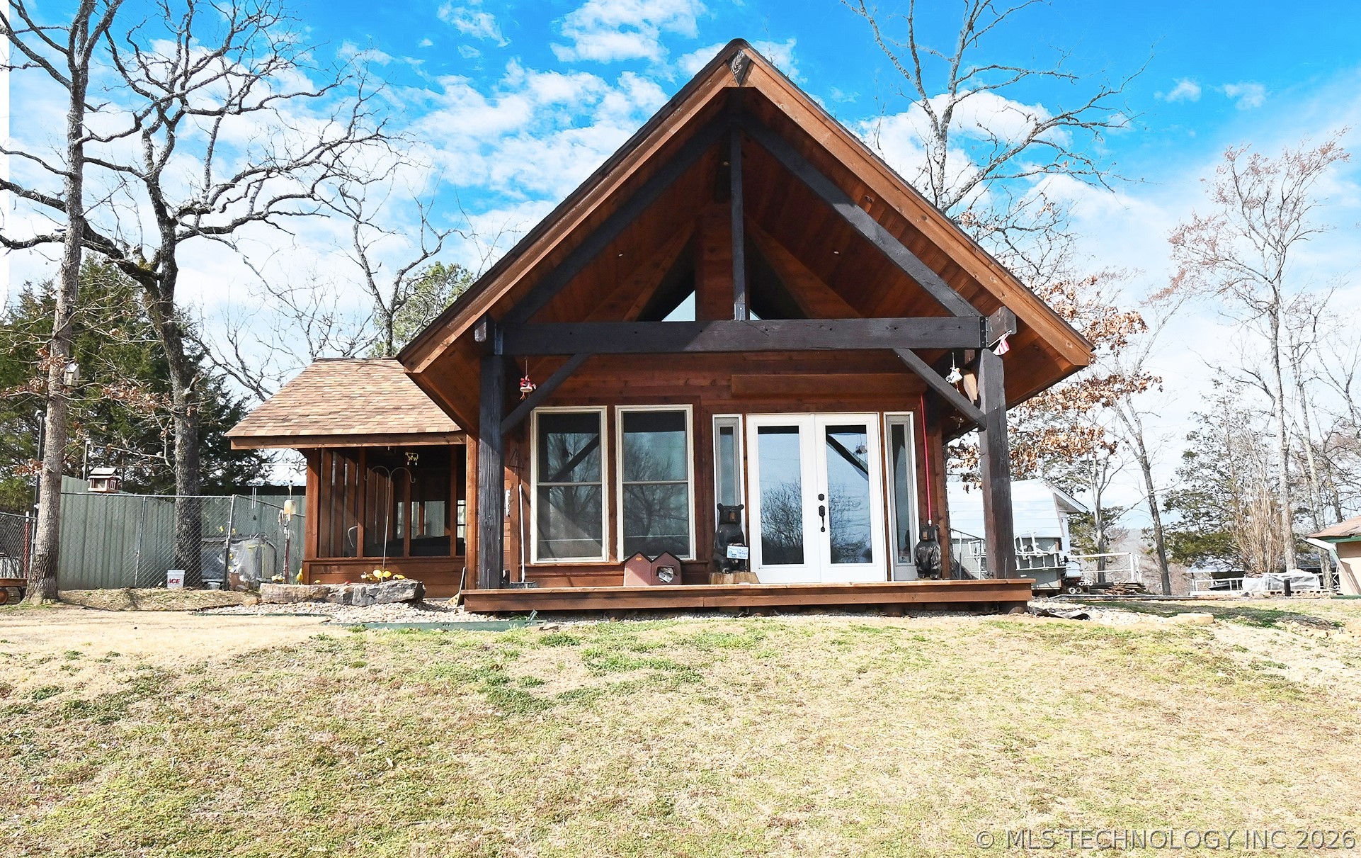 15288 W Carlisle Property Photo 1