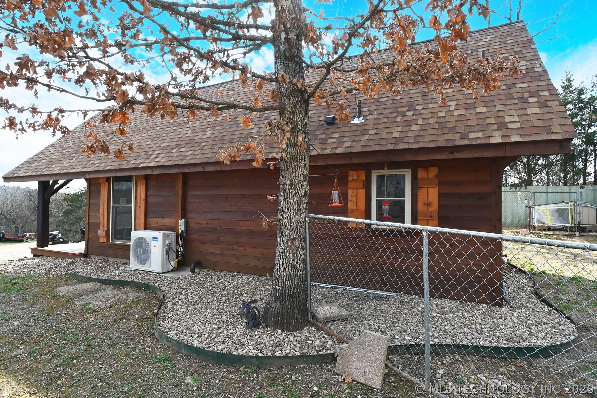 15288 W Carlisle Property Photo 4