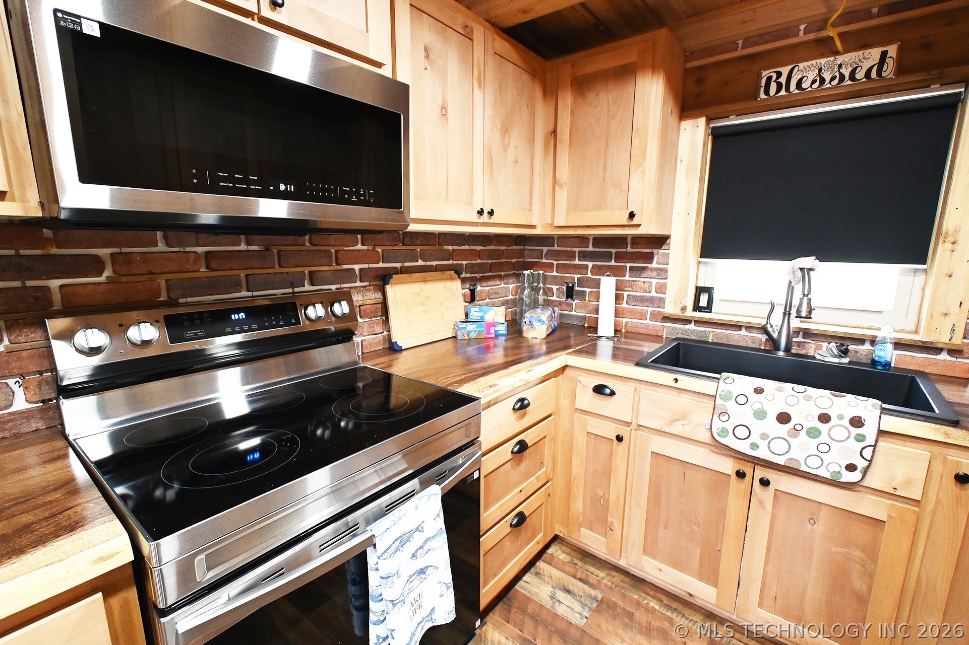 15288 W Carlisle Property Photo 16