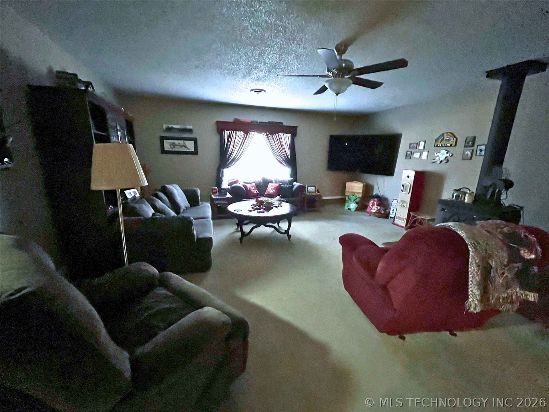 1544 Grandview Property Photo 3