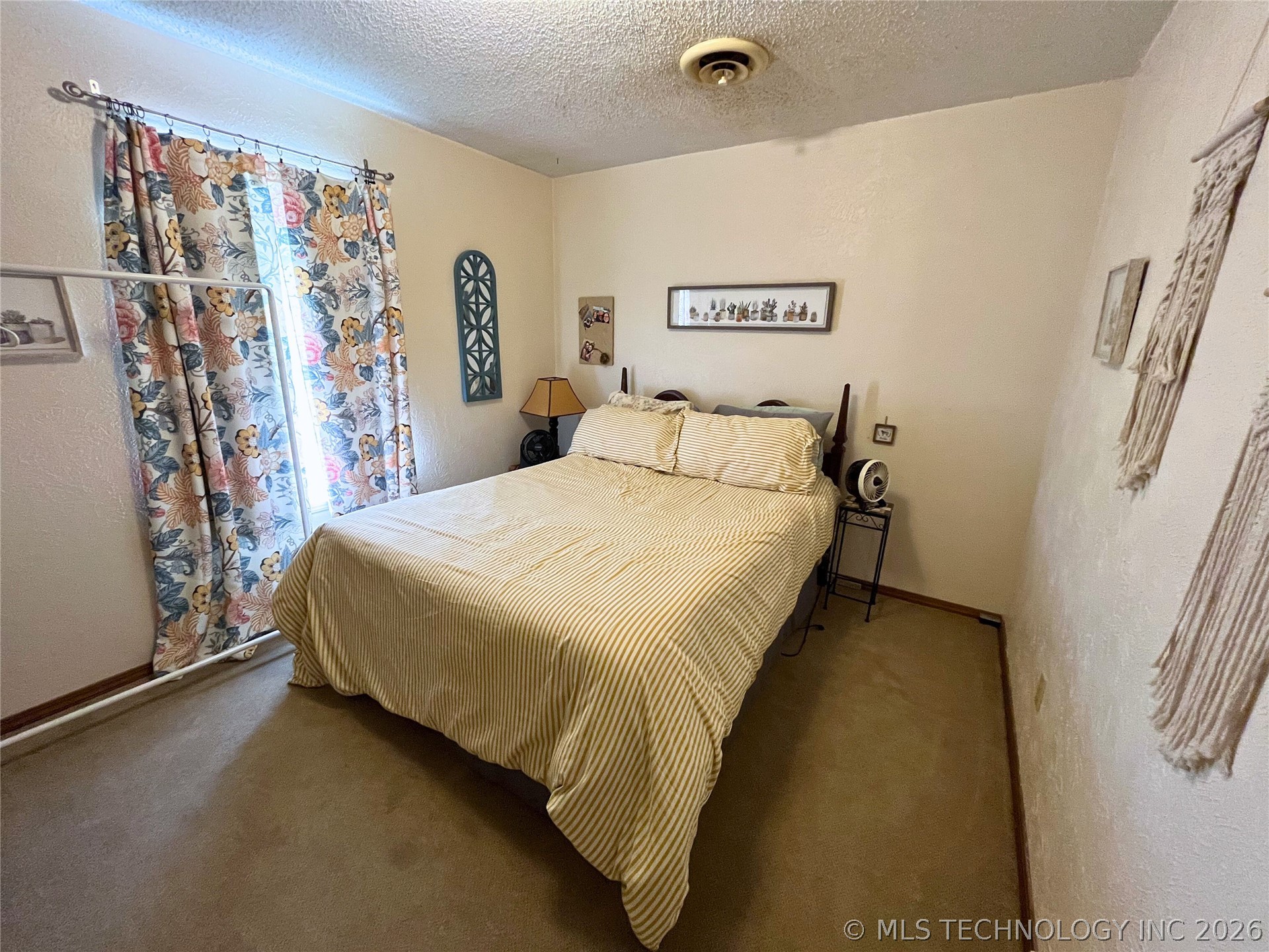 1544 Grandview Property Photo 8
