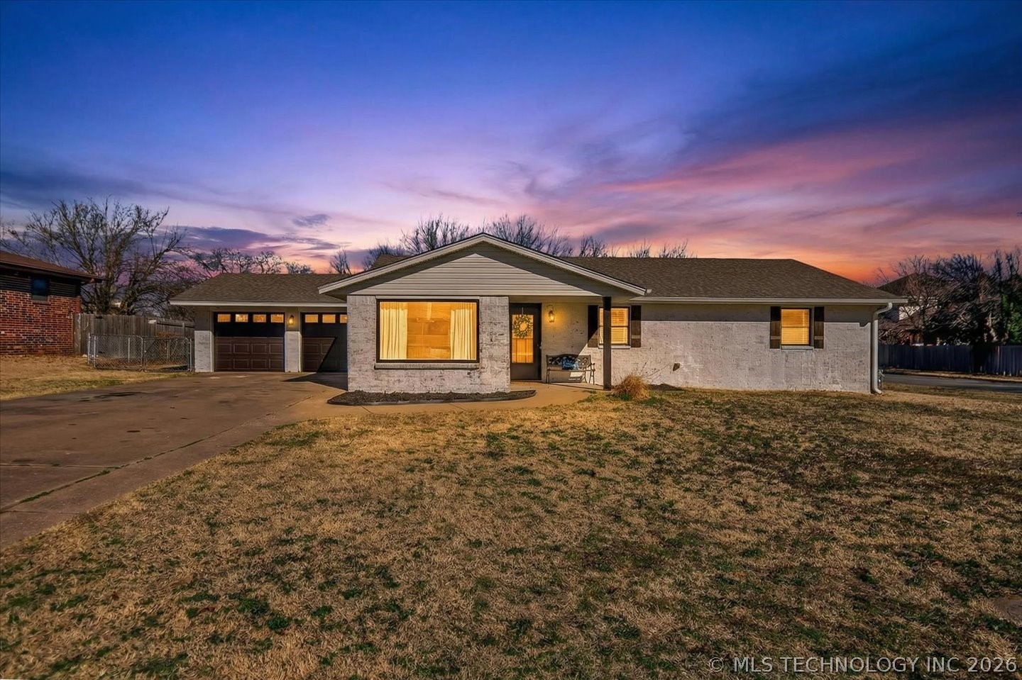 6720 Dorsett Drive Property Photo 2