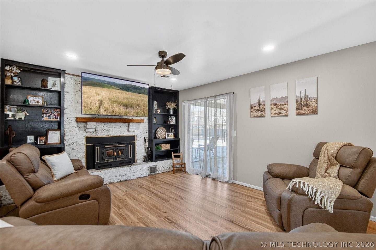 6720 Dorsett Drive Property Photo 10