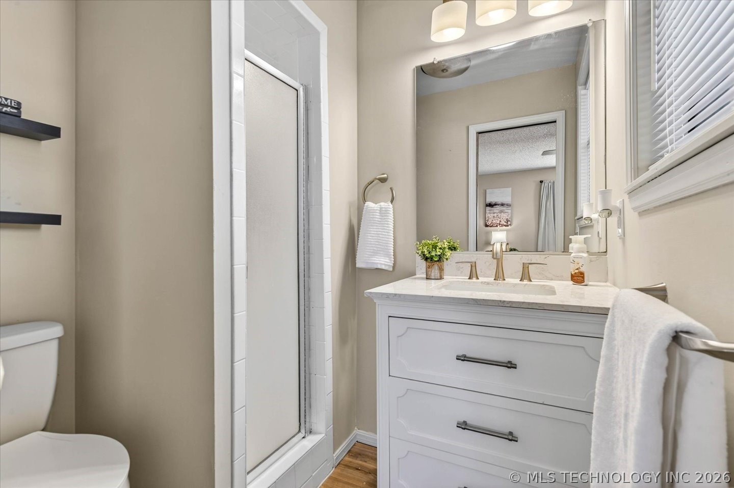6720 Dorsett Drive Property Photo 15
