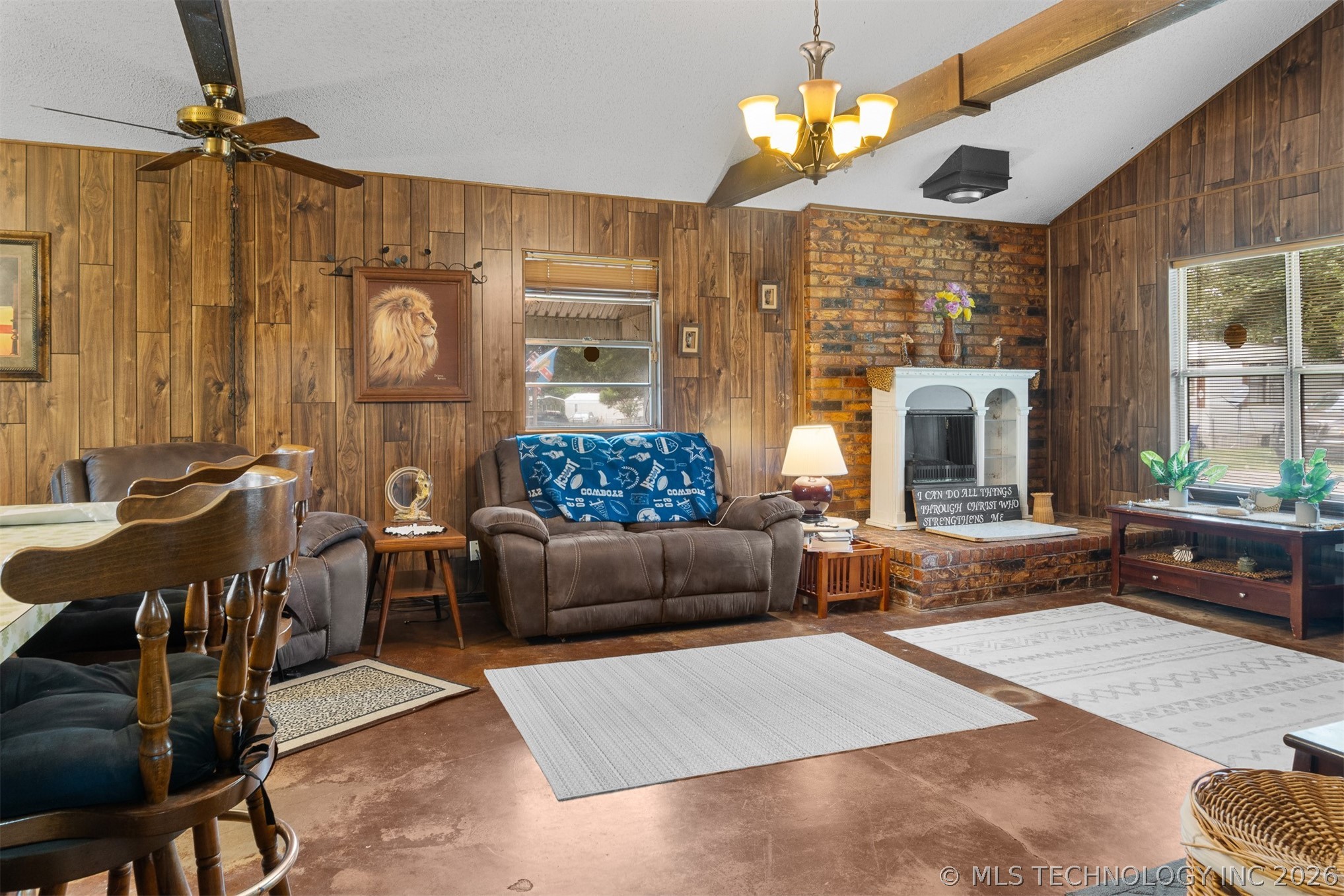 32 Quail Drive Property Photo 8