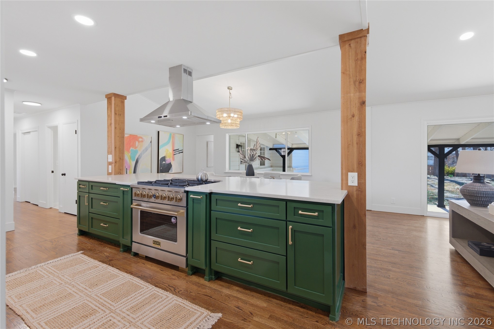 5660 S Marion Avenue Property Photo 8