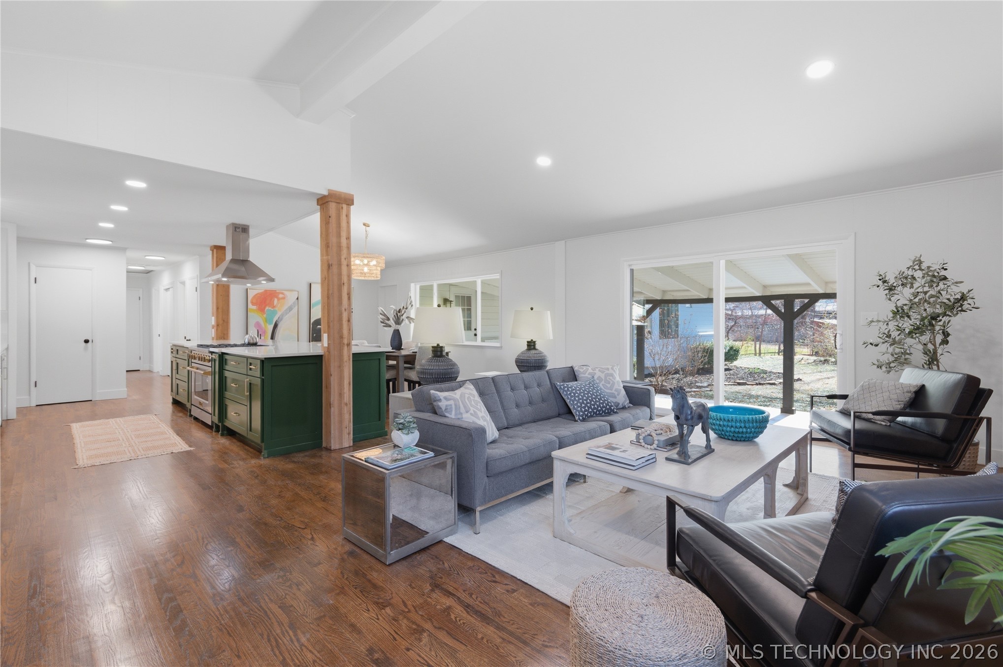 5660 S Marion Avenue Property Photo 13
