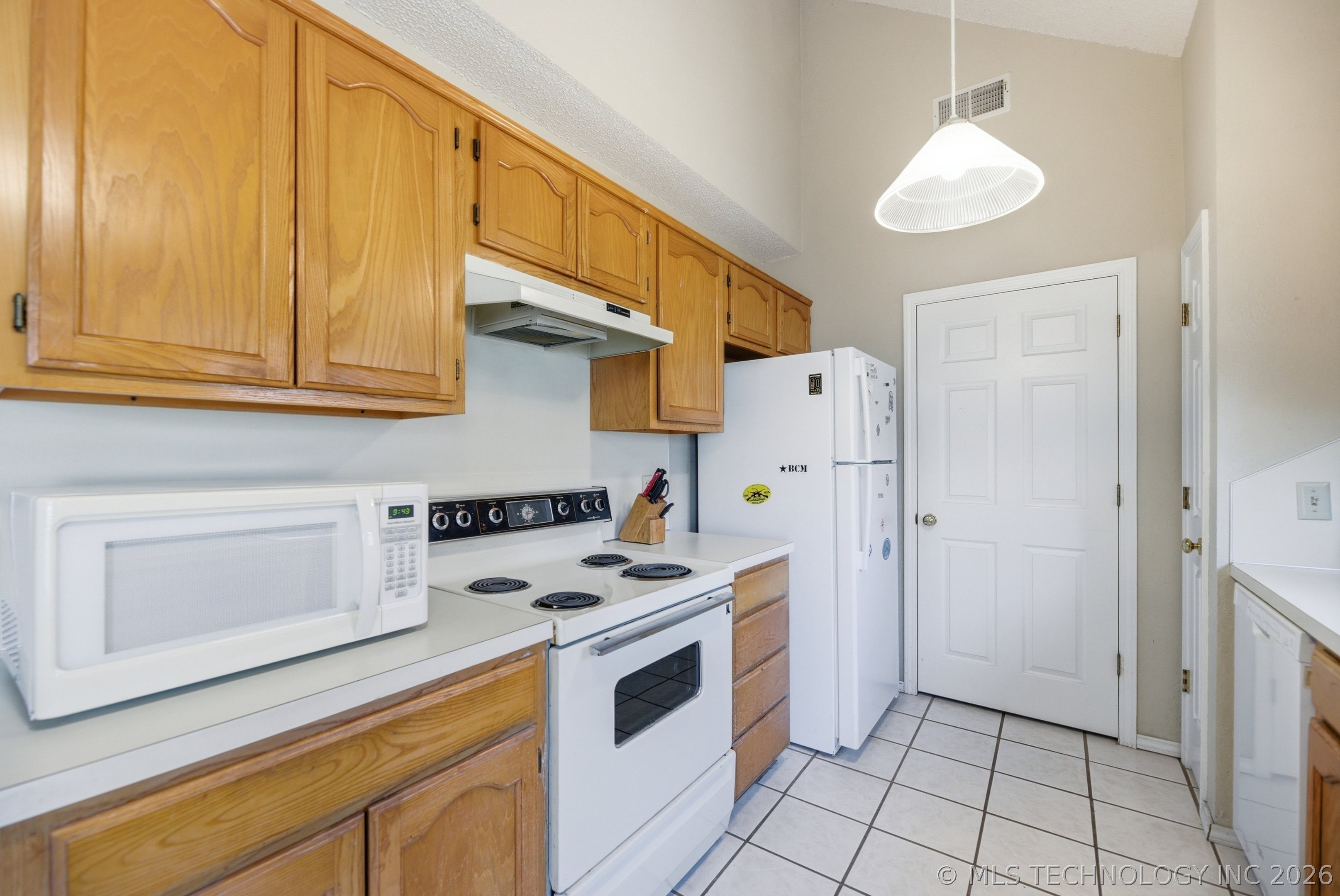 1820 W Honolulu Street Property Photo 10
