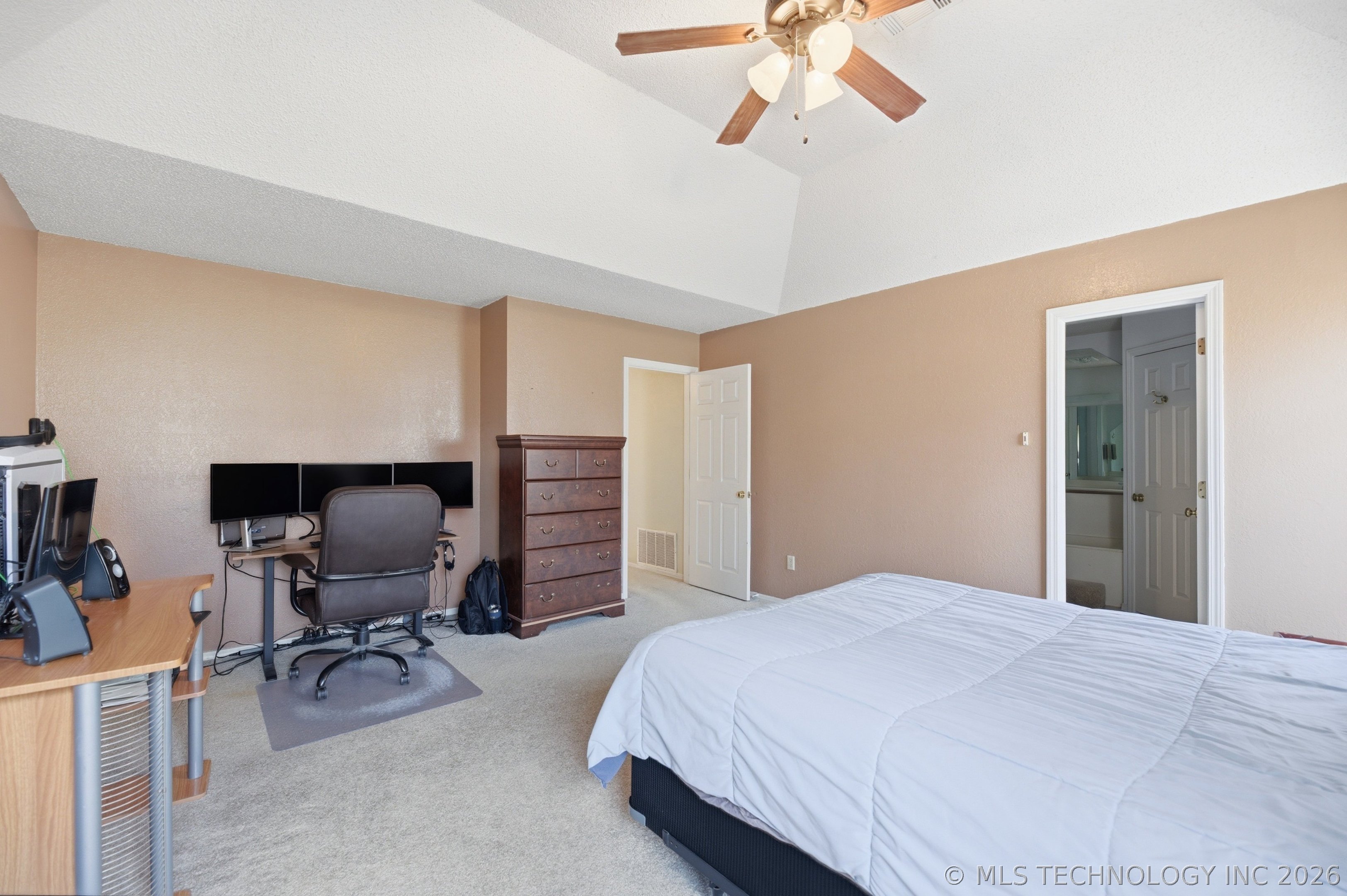 1820 W Honolulu Street Property Photo 14