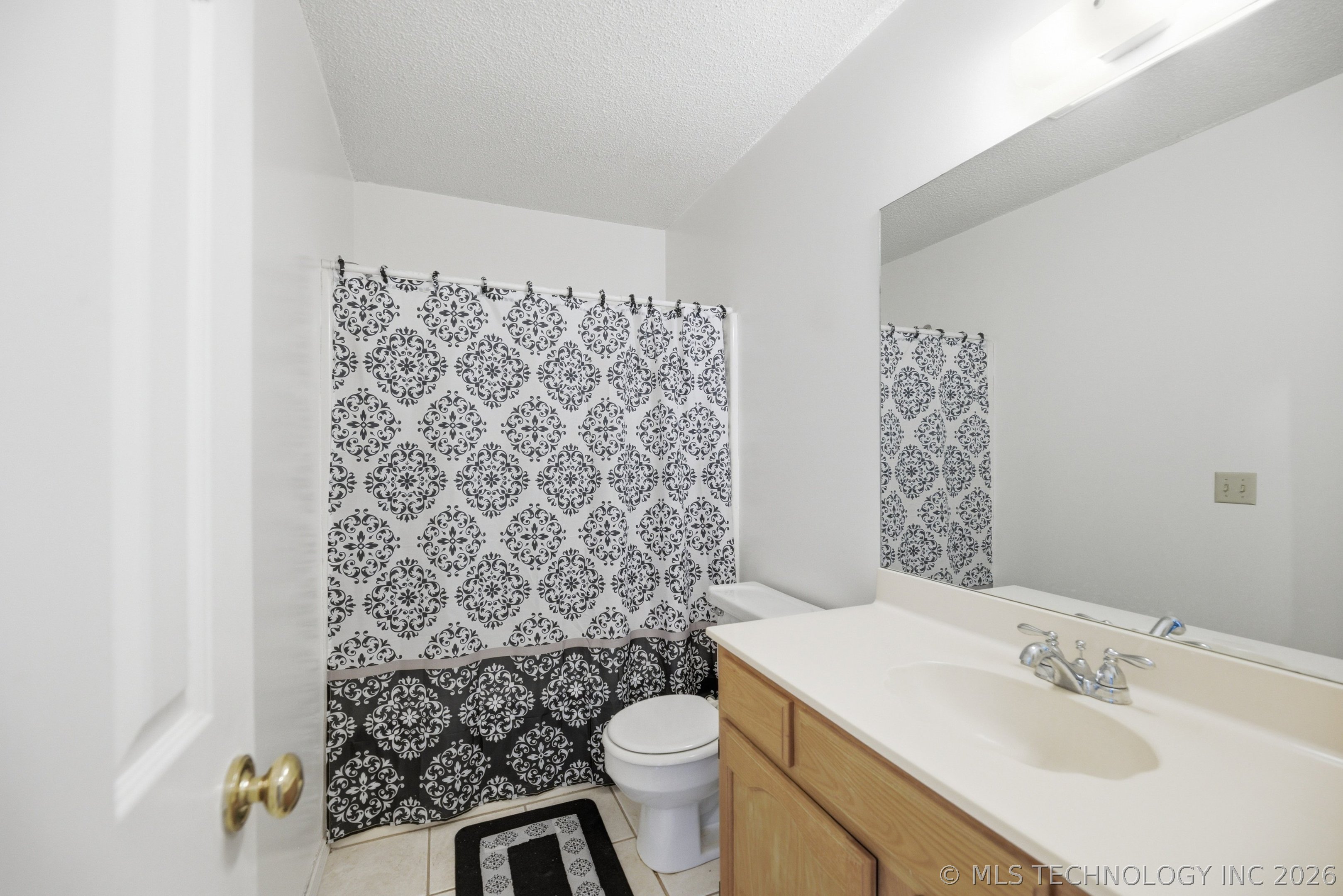 1820 W Honolulu Street Property Photo 18