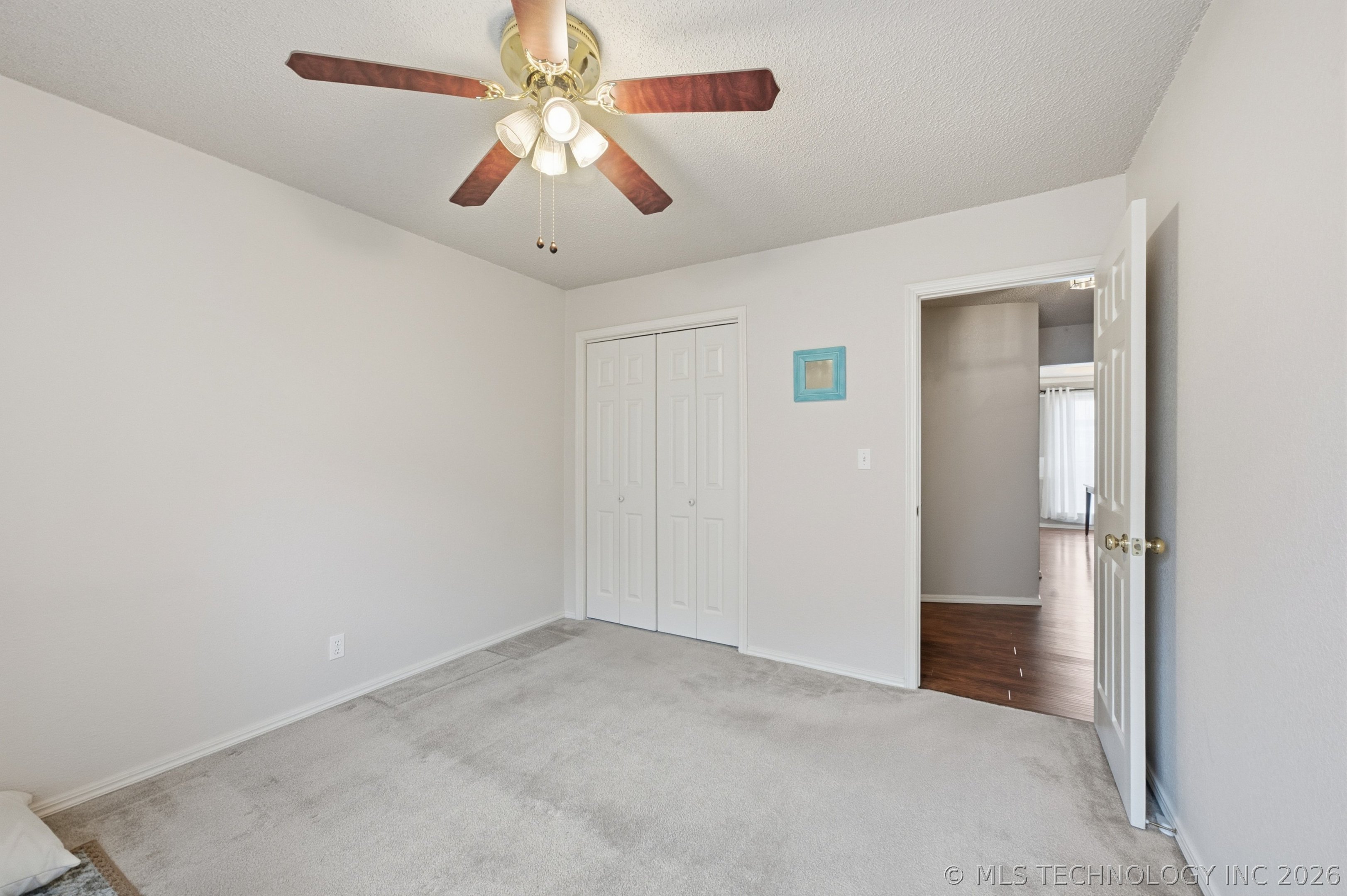 704 E Helena Street Property Photo 22