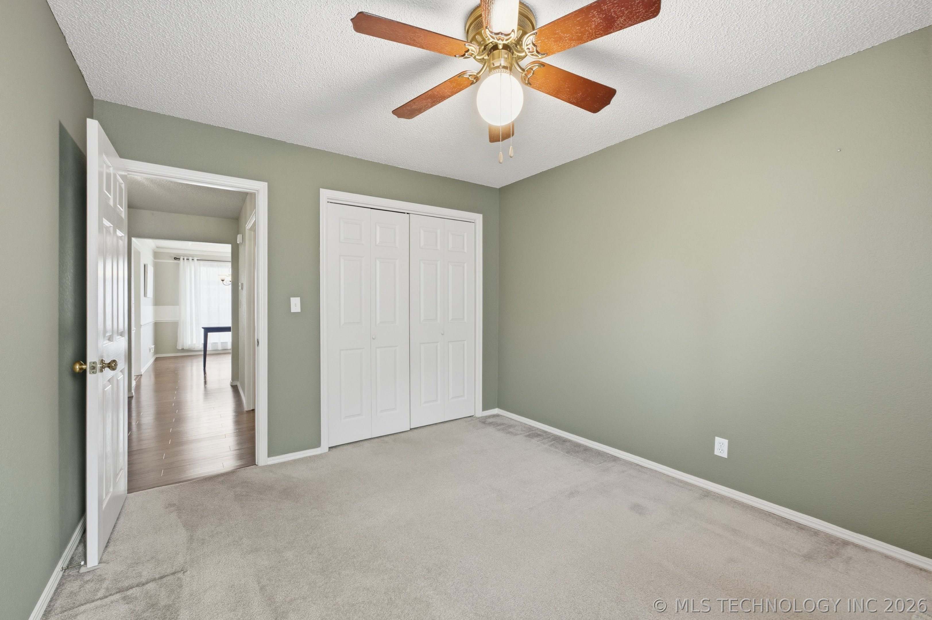 704 E Helena Street Property Photo 27