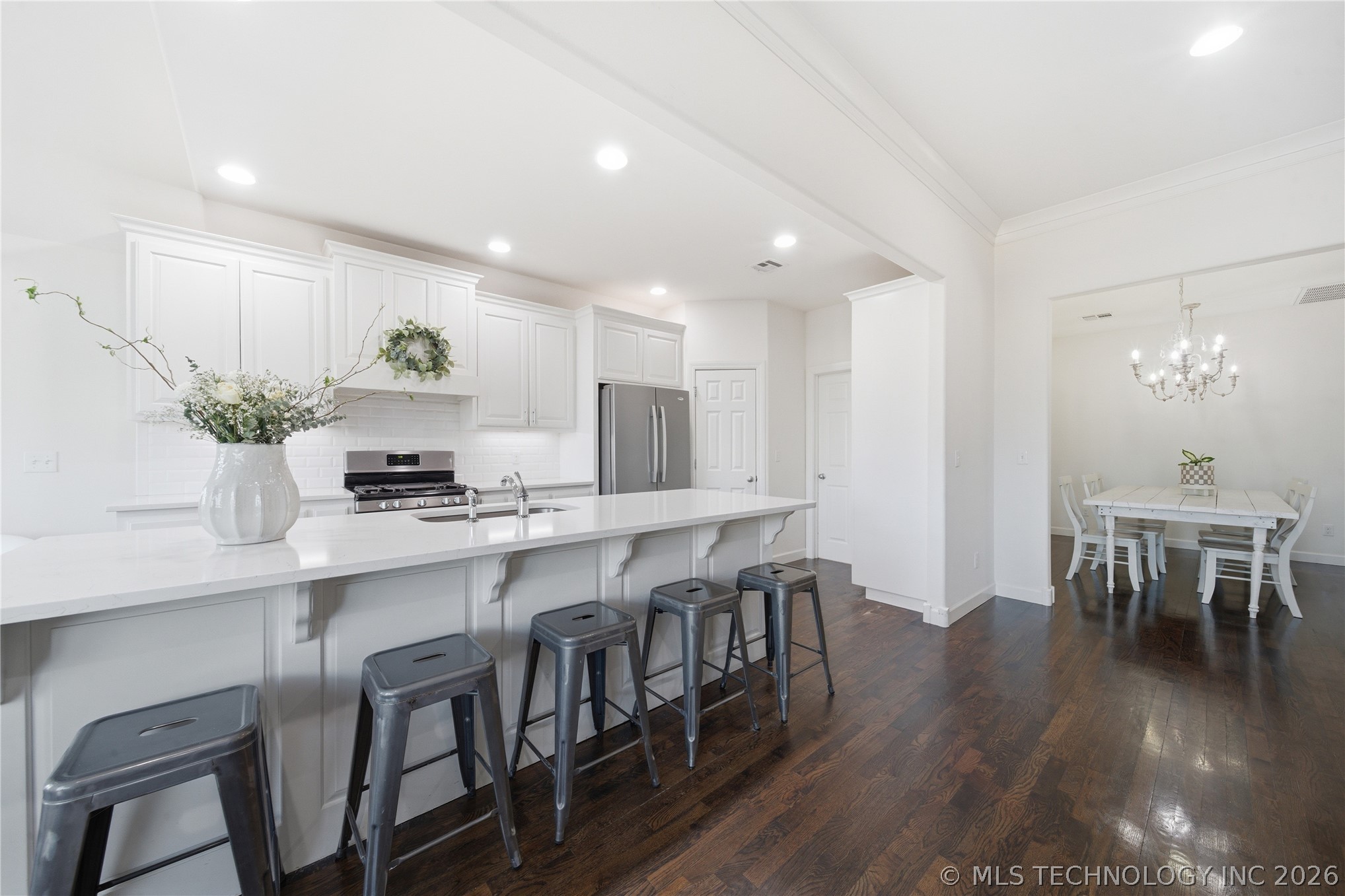 10917 S Sycamore Street Property Photo 12