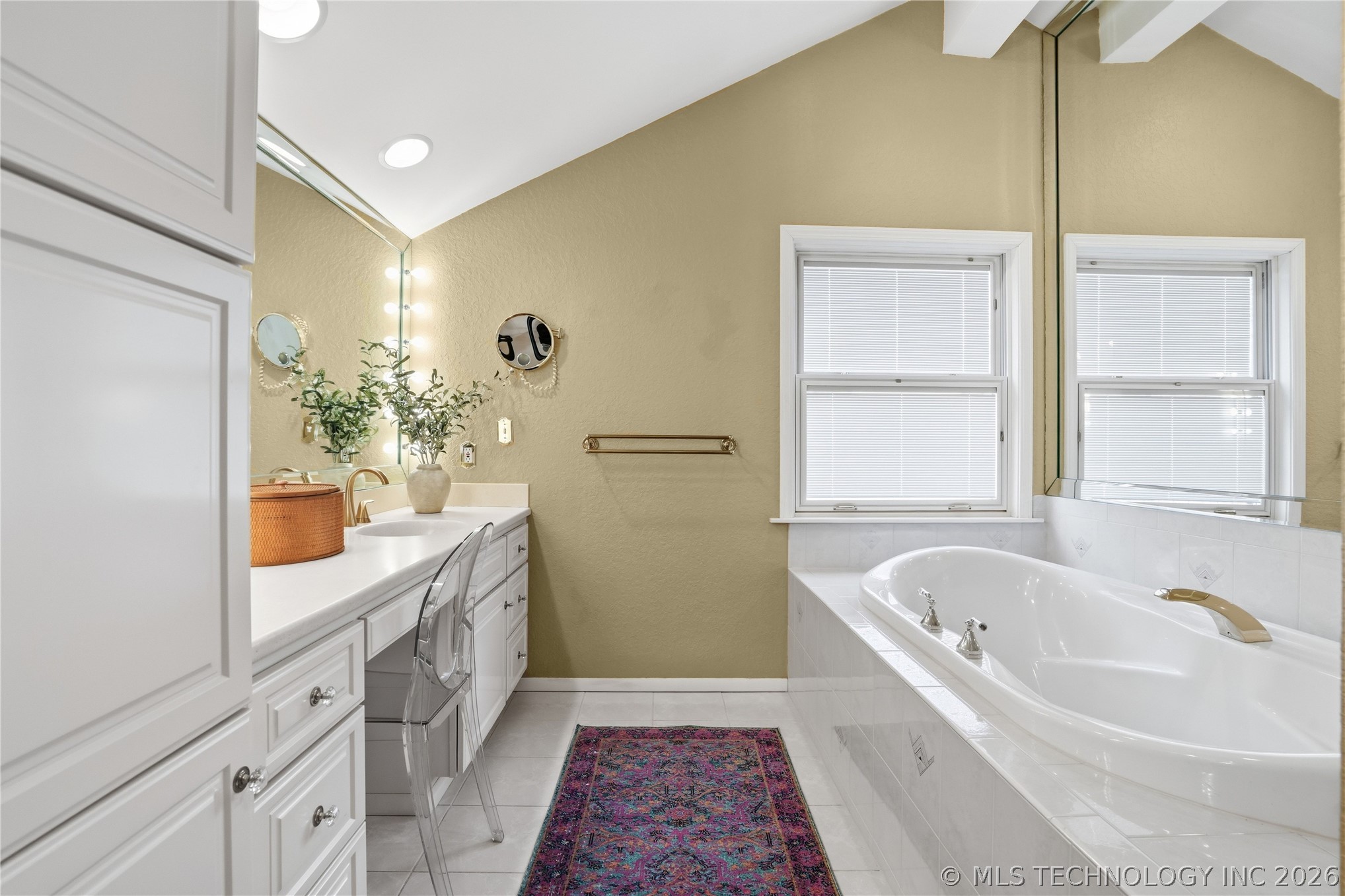 5922 S Atlanta Place 2 Property Photo 33