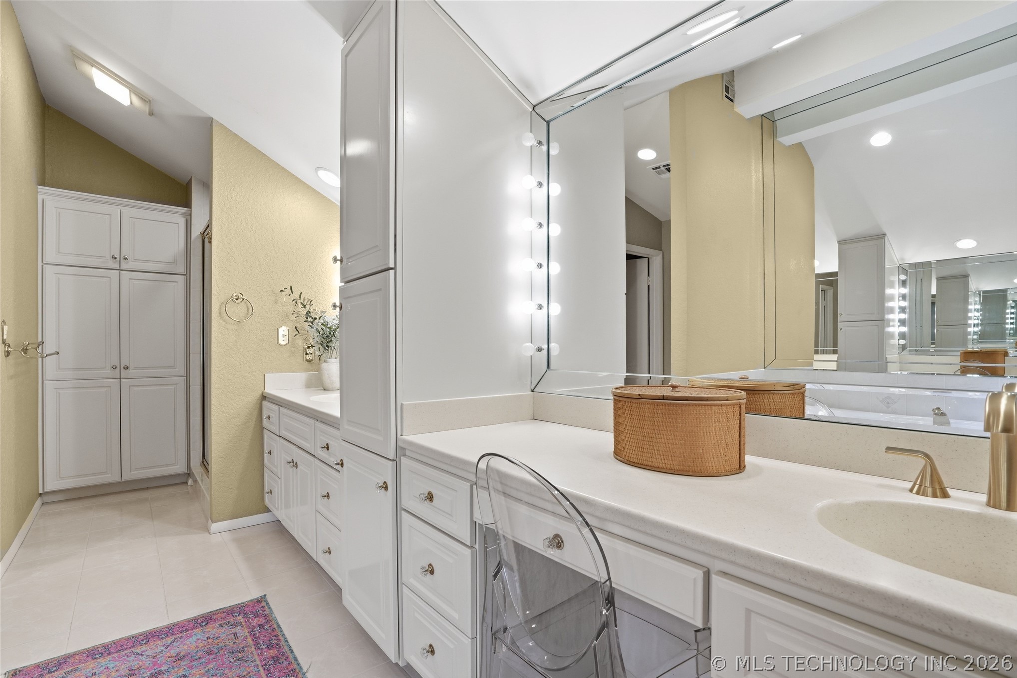 5922 S Atlanta Place 2 Property Photo 34