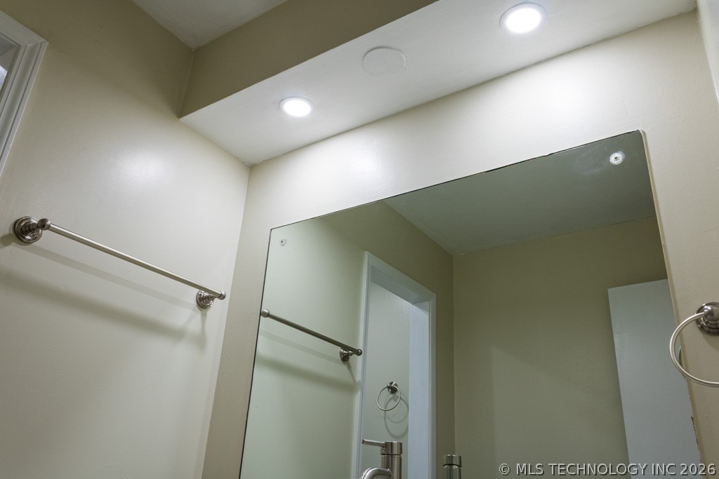 4804 E 68th Street 111 Property Photo 58