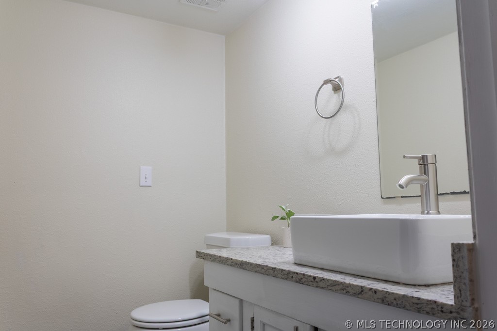 4804 E 68th Street 111 Property Photo 65