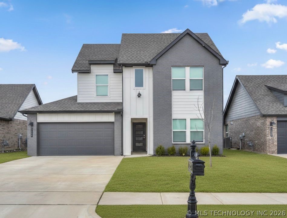 4632 E Chestnut Avenue Property Photo 1