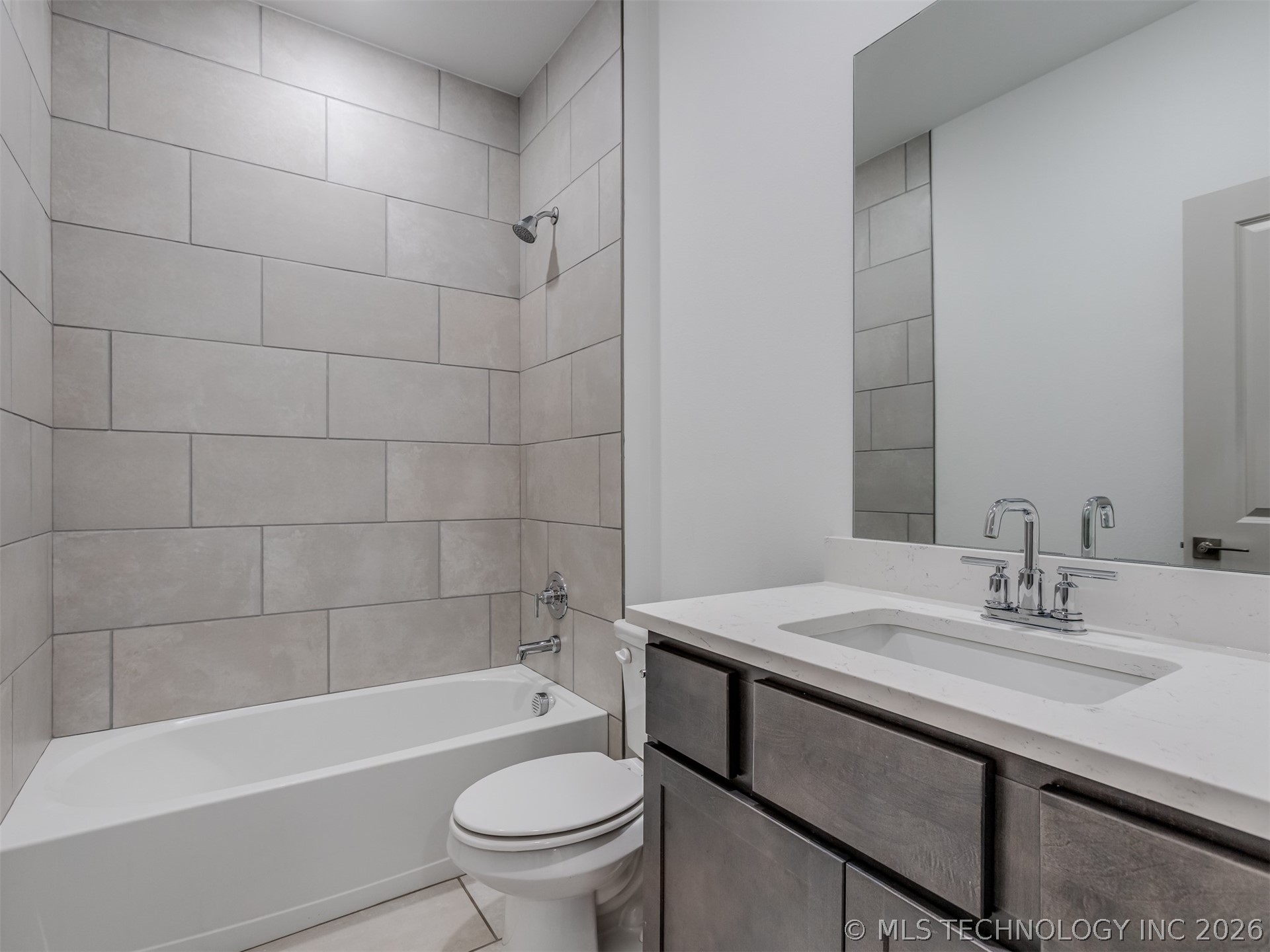 4632 E Chestnut Avenue Property Photo 25