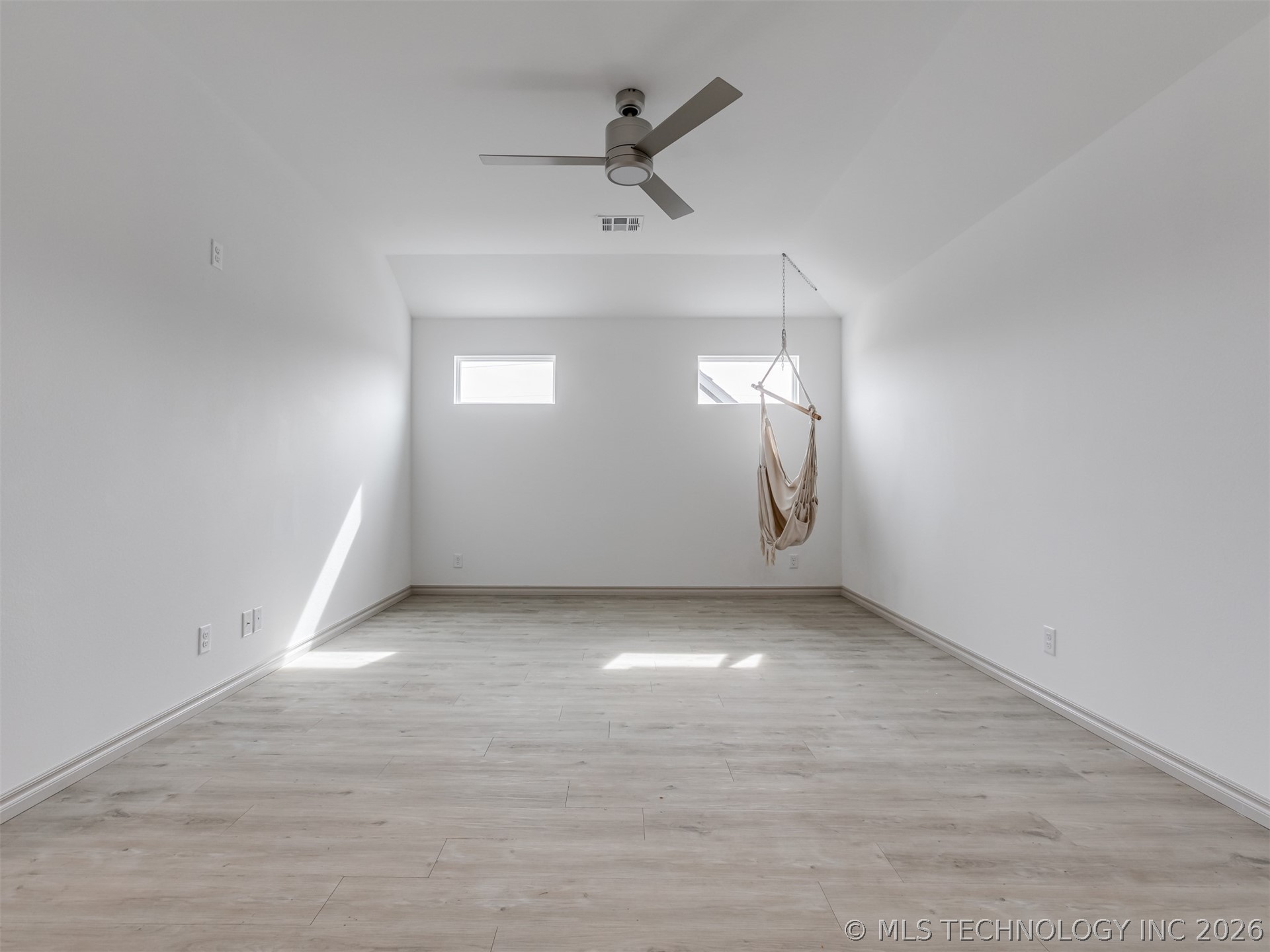 4632 E Chestnut Avenue Property Photo 29