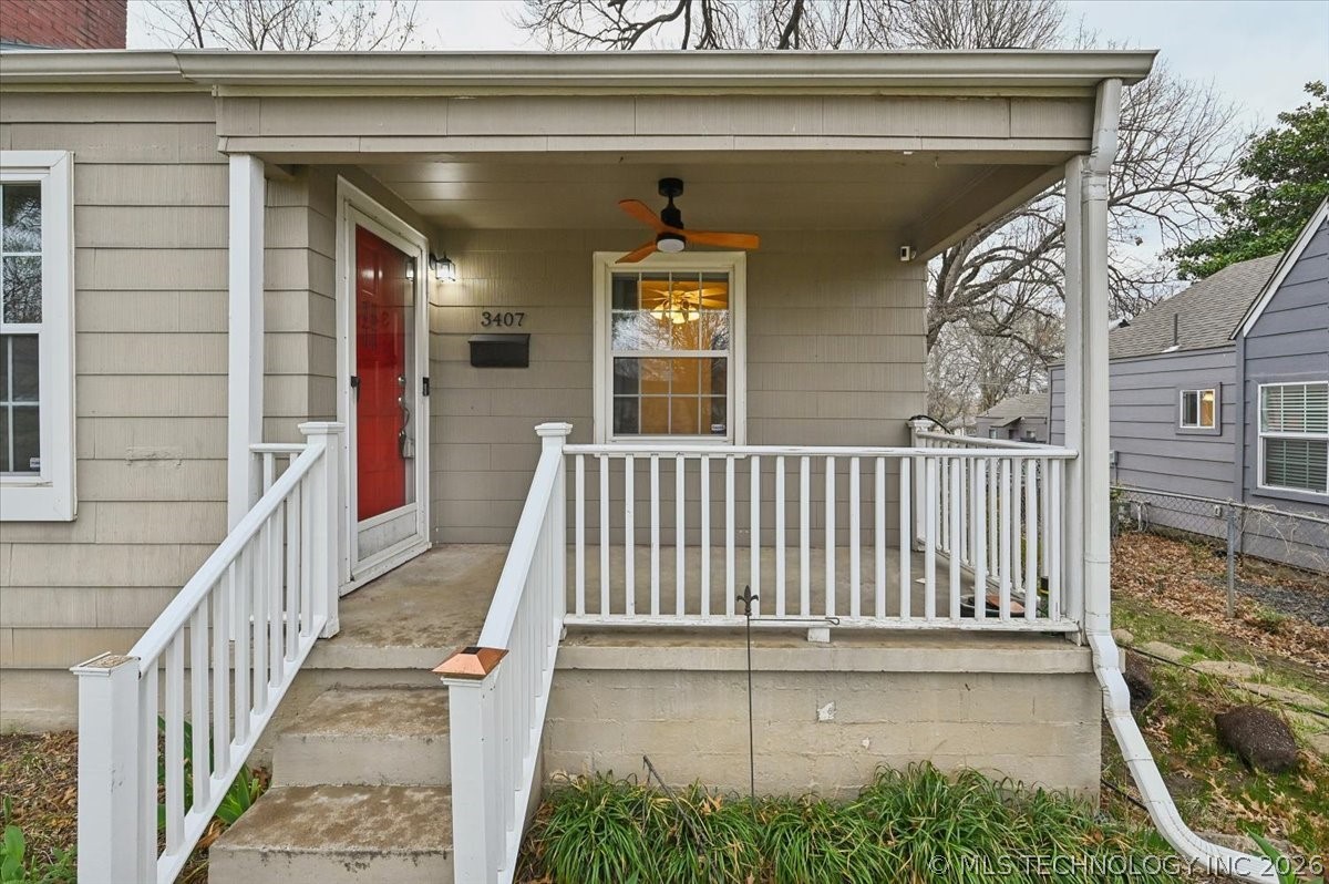 3407 E 5th Place Property Photo 5