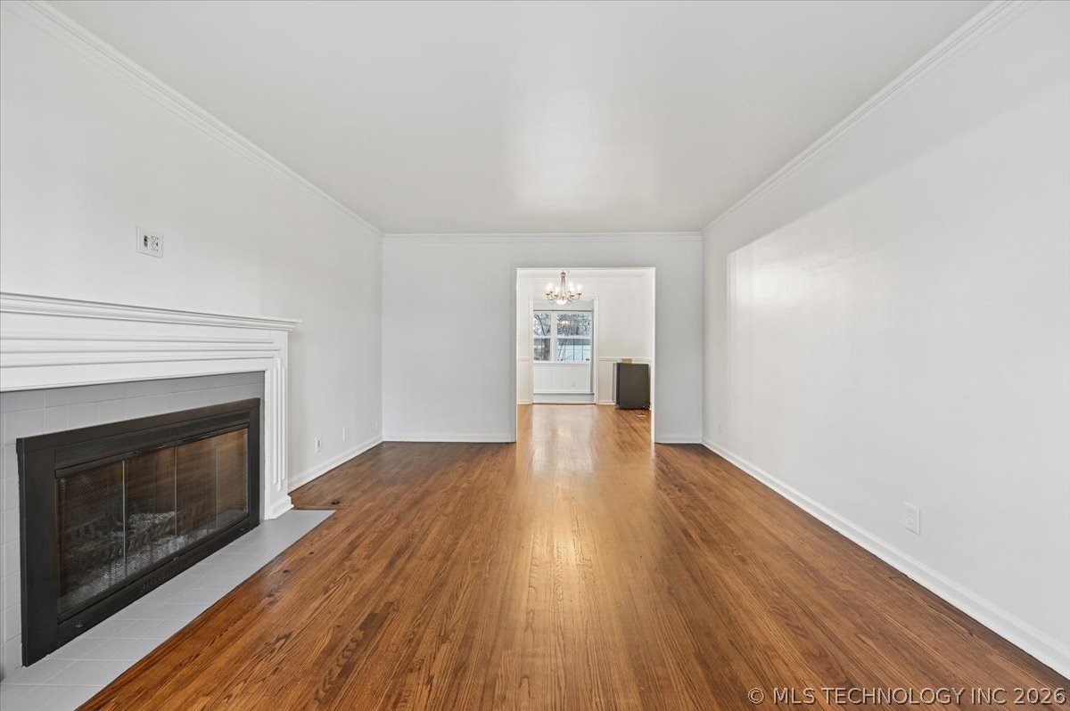 3407 E 5th Place Property Photo 8