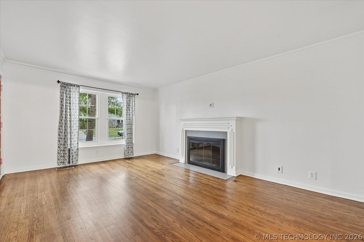 3407 E 5th Place Property Photo 11