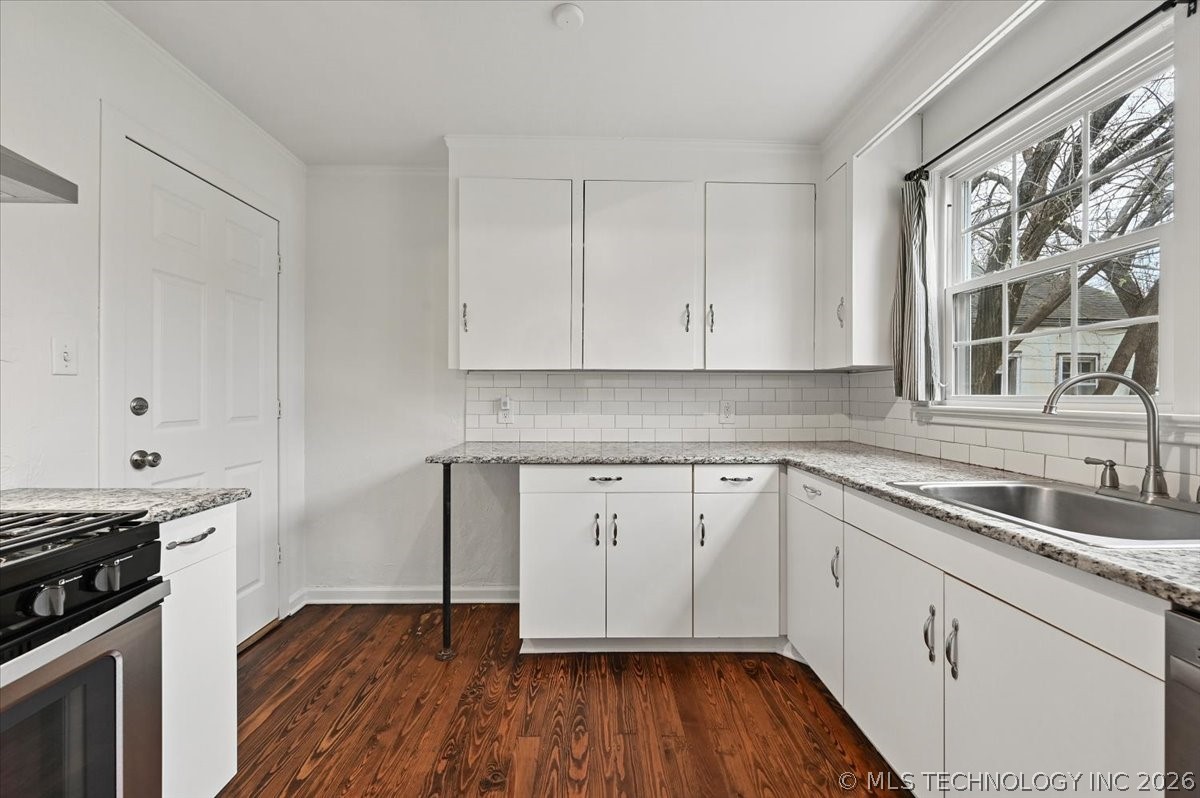 3407 E 5th Place Property Photo 15
