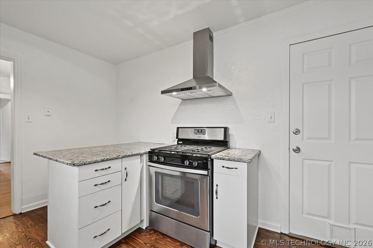 3407 E 5th Place Property Photo 16
