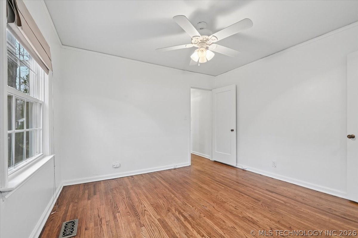 3407 E 5th Place Property Photo 22