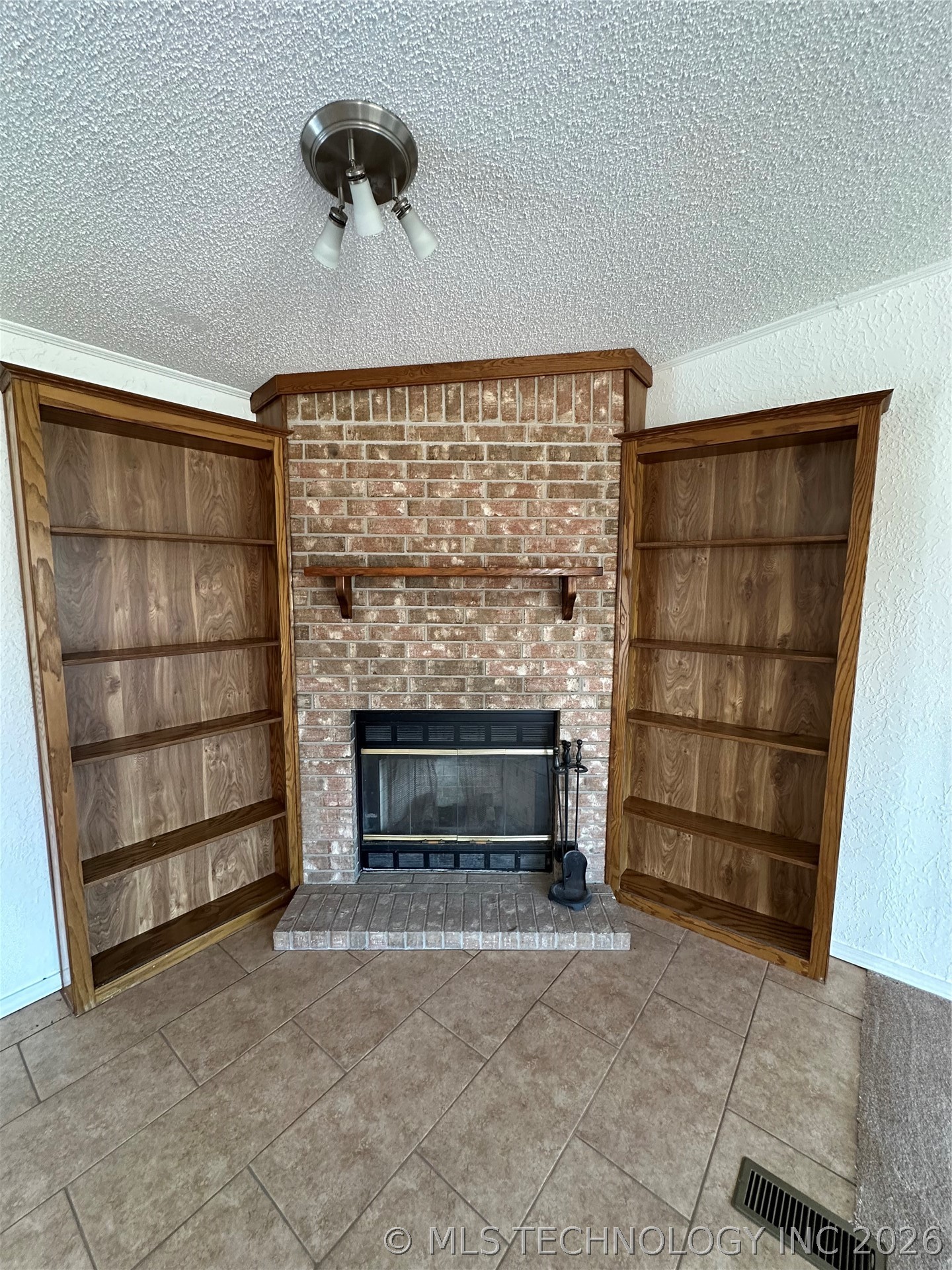 6 S Prince Property Photo 8