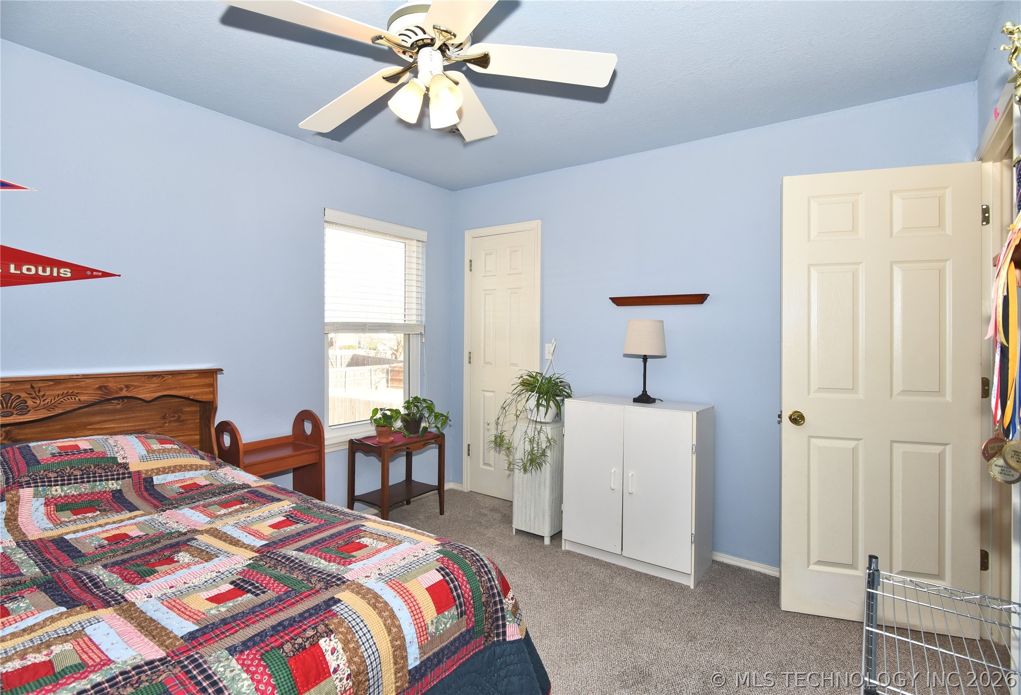 3016 W Hartford Street Property Photo 22