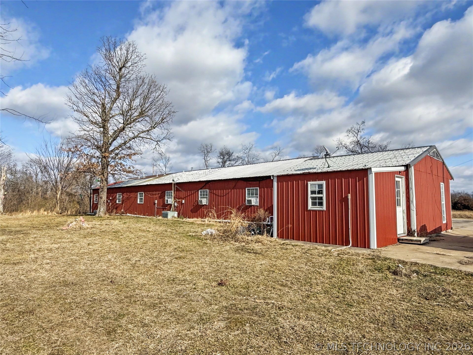25377 S Welling Road Property Photo 2