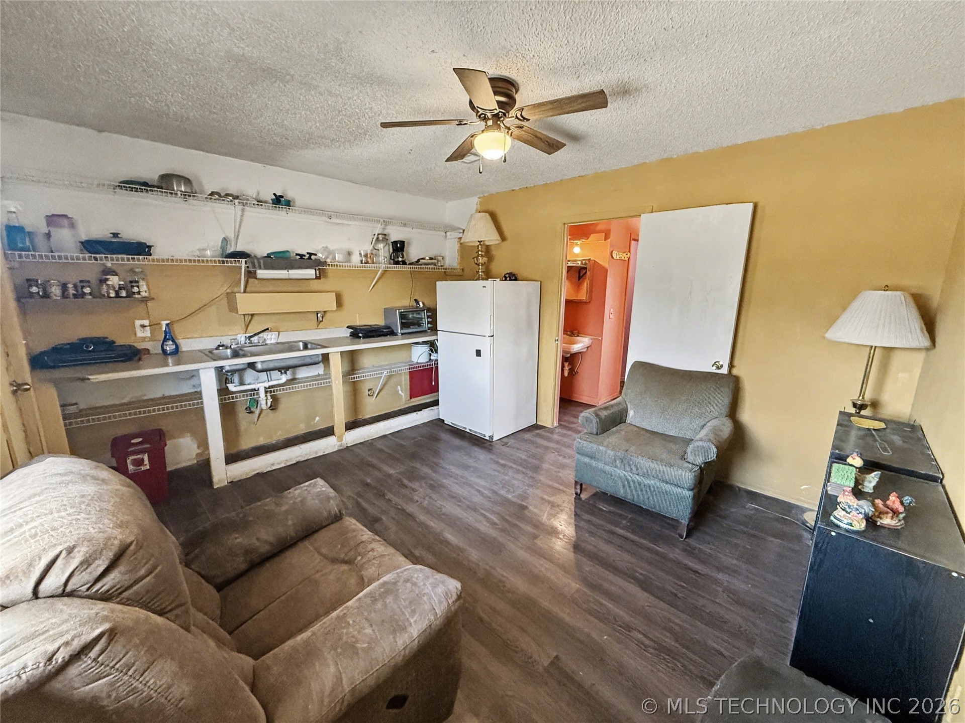 25377 S Welling Road Property Photo 3