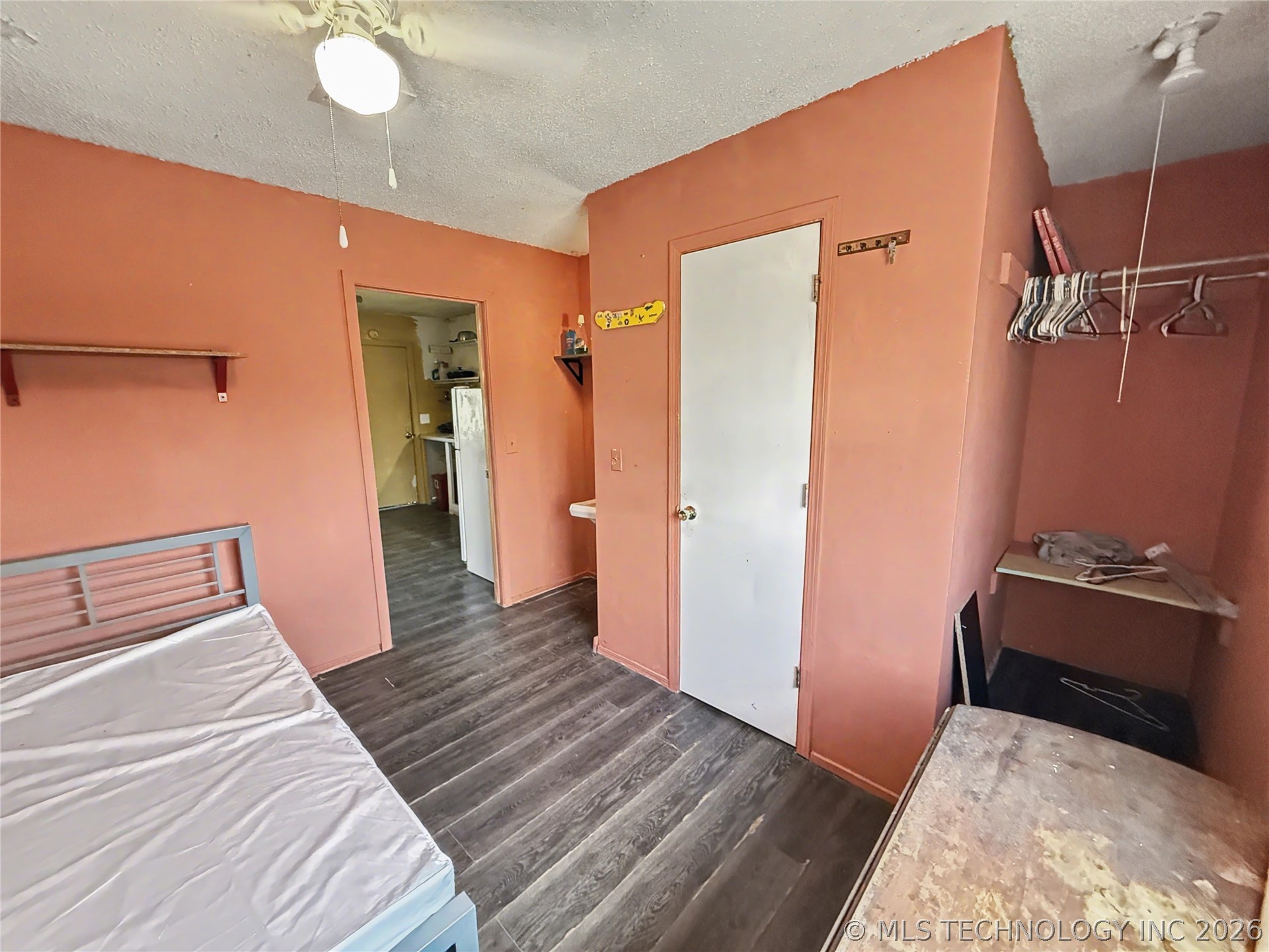 25377 S Welling Road Property Photo 8