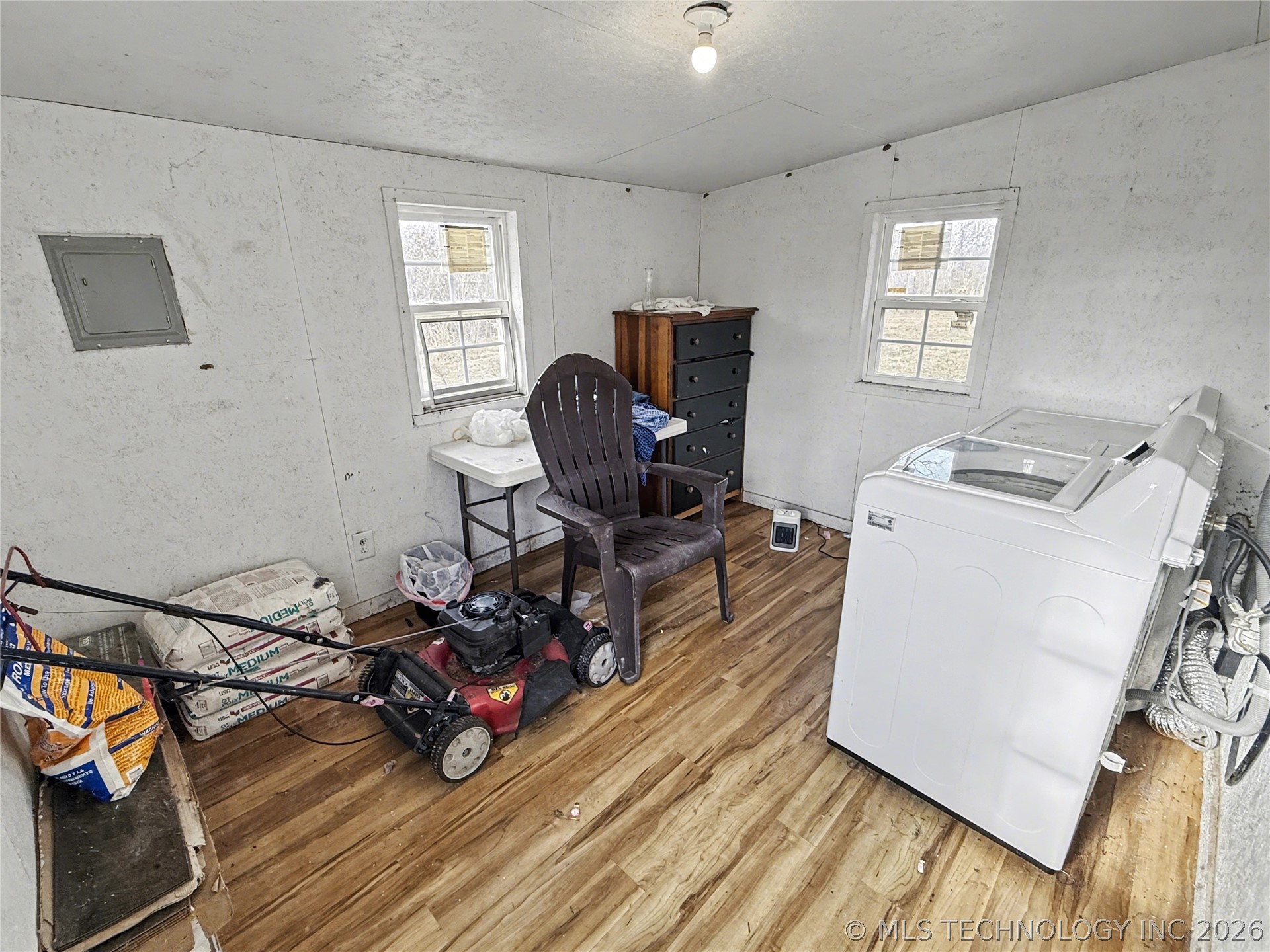 25377 S Welling Road Property Photo 14